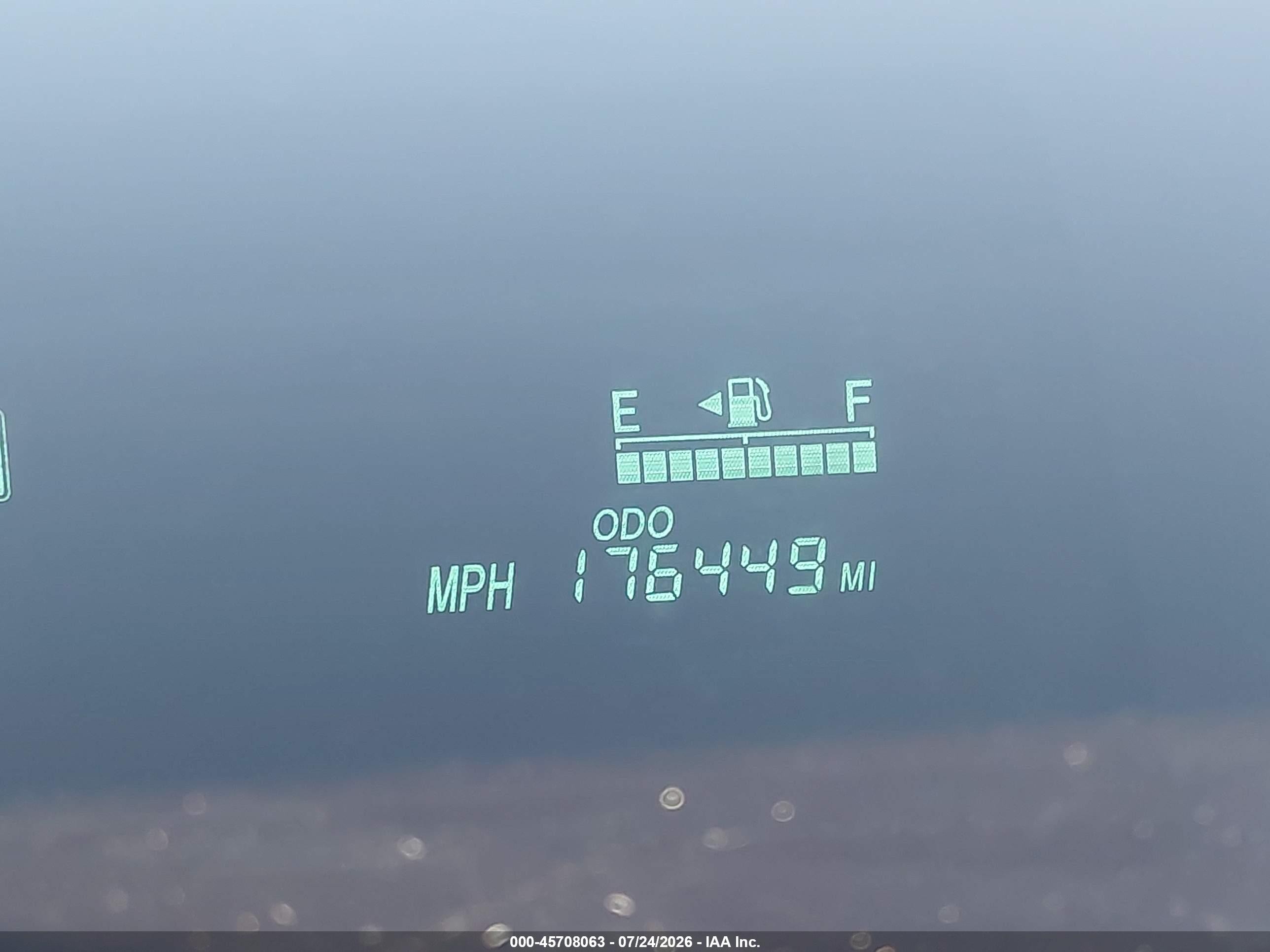 2006 Toyota Prius   White vin: JTDKB20U663184188