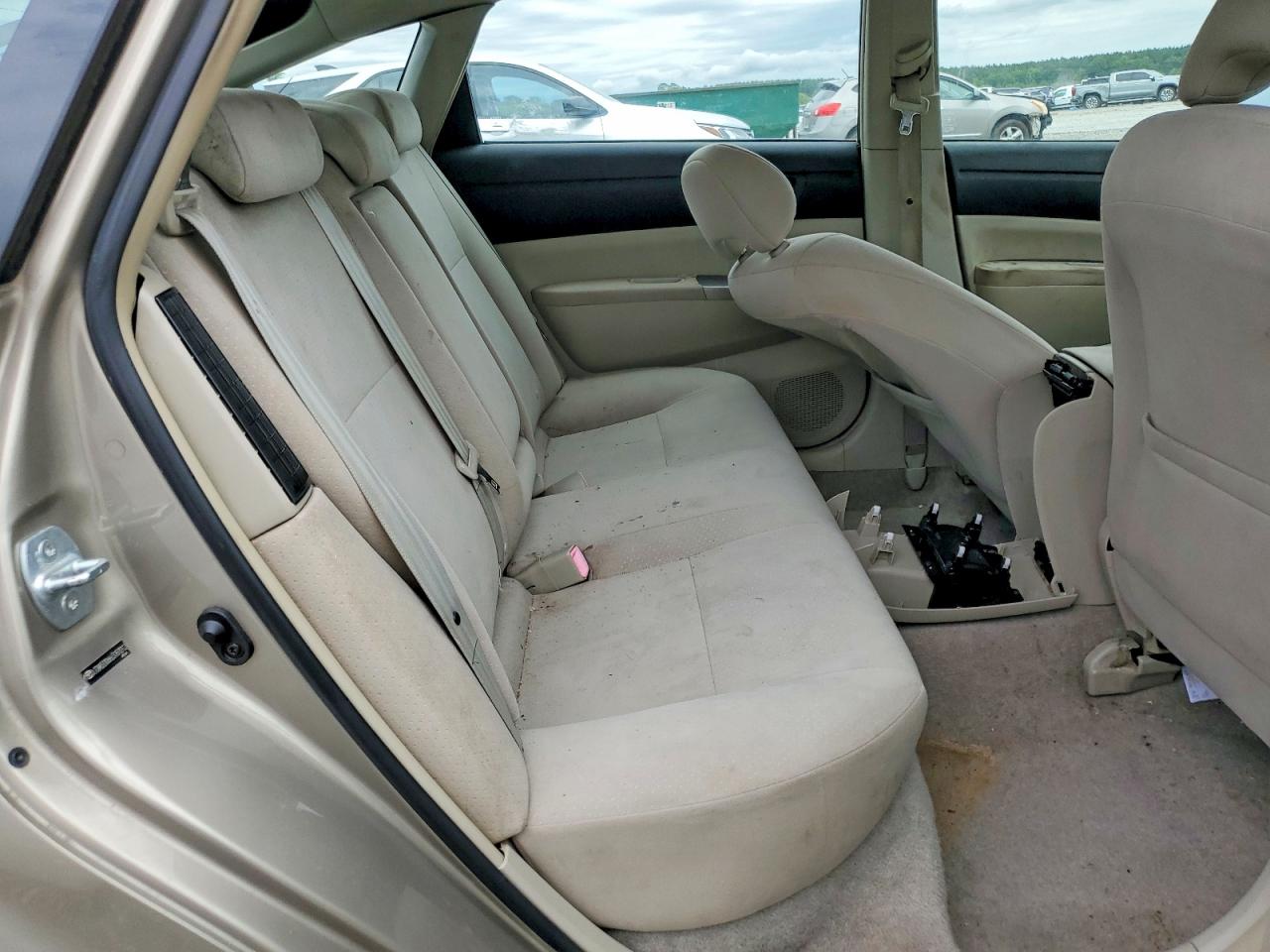 2006 Toyota Prius Base Tan vin: JTDKB20U663187012