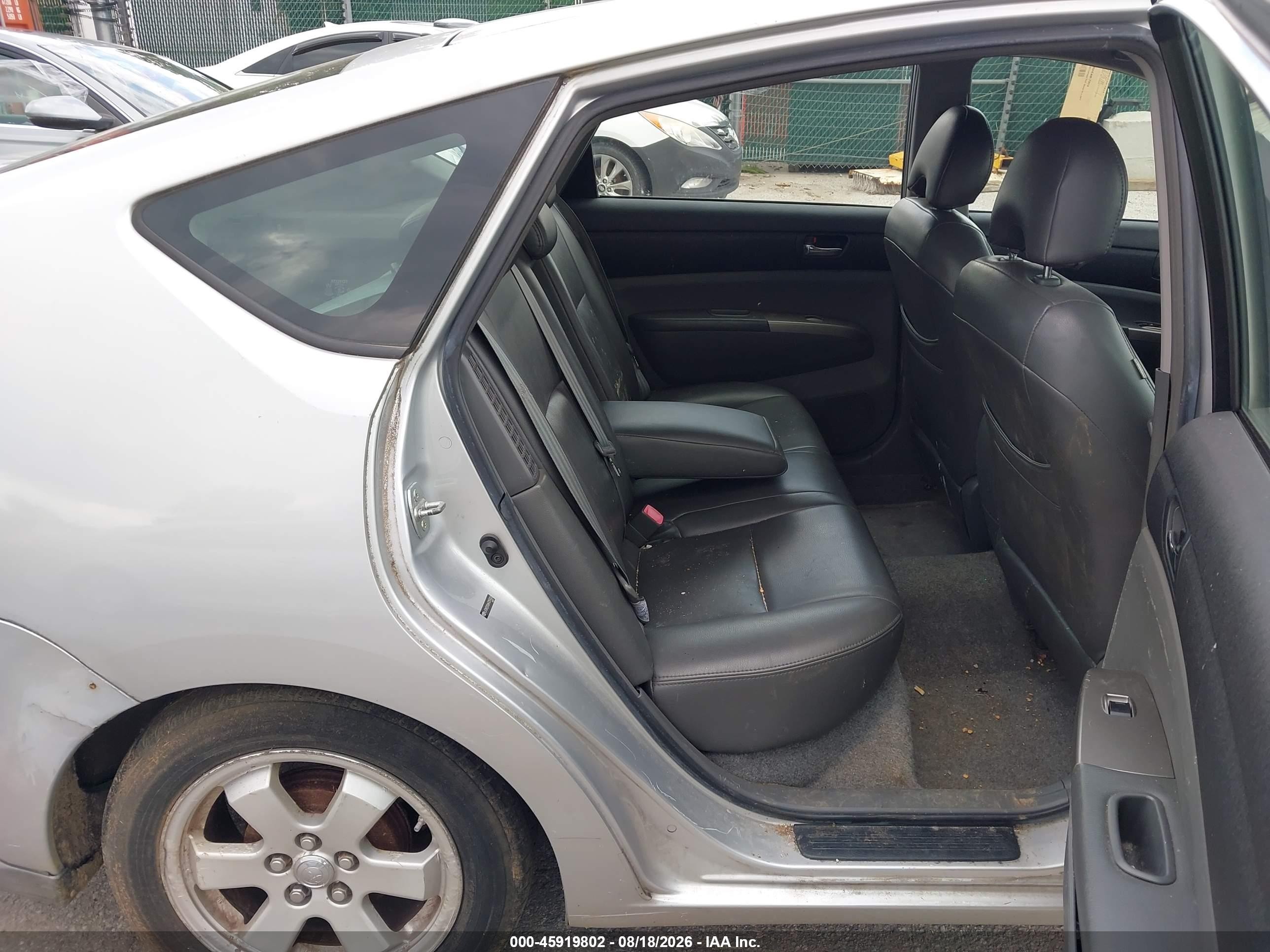 2006 Toyota Prius   Silver vin: JTDKB20U667059300