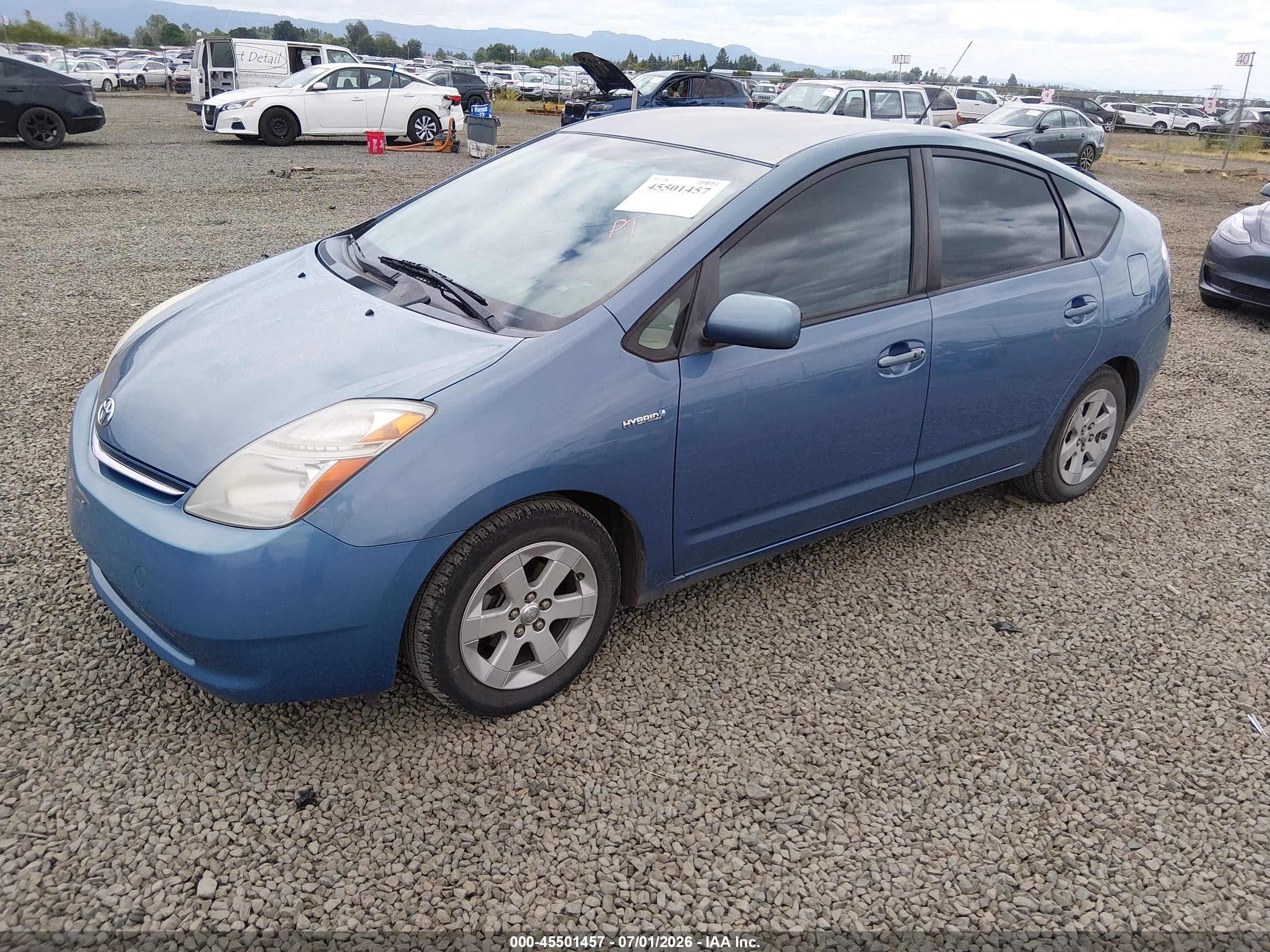 2006 Toyota Prius   Blue vin: JTDKB20U667063685