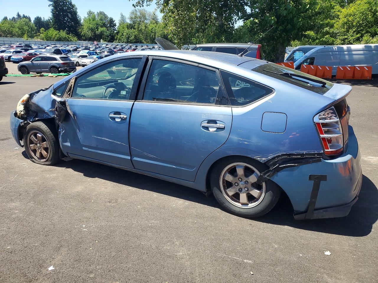 2006 Toyota Prius Base Blue vin: JTDKB20U667064268
