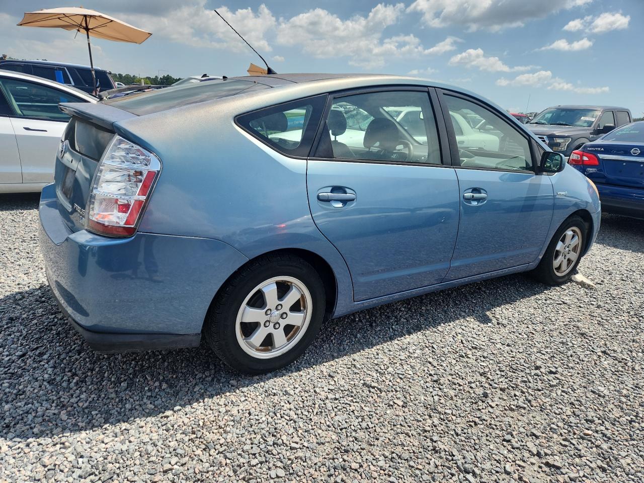 2006 Toyota Prius Base Blue vin: JTDKB20U667071608