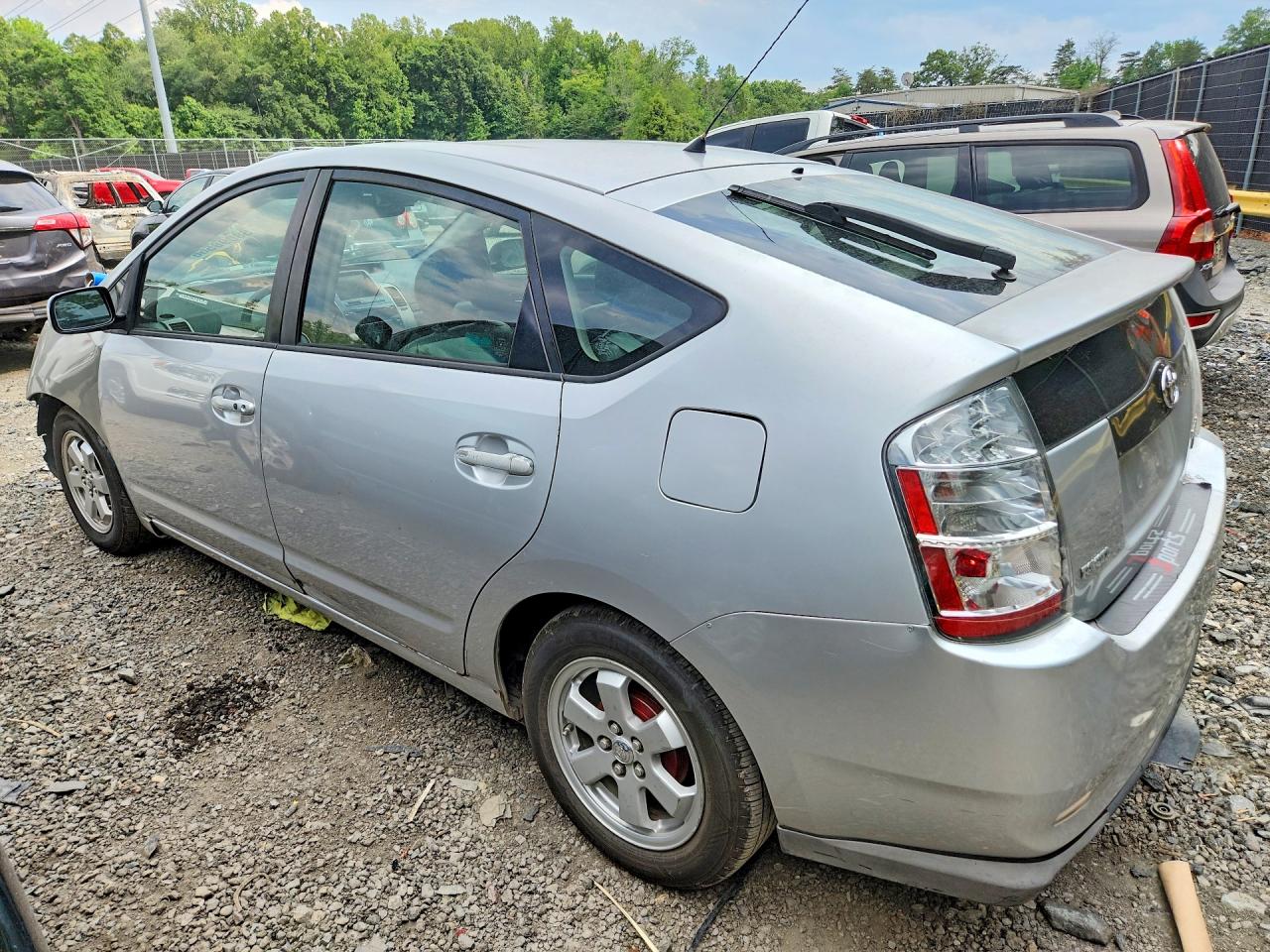 2006 Toyota Prius Base Silver vin: JTDKB20U667072922