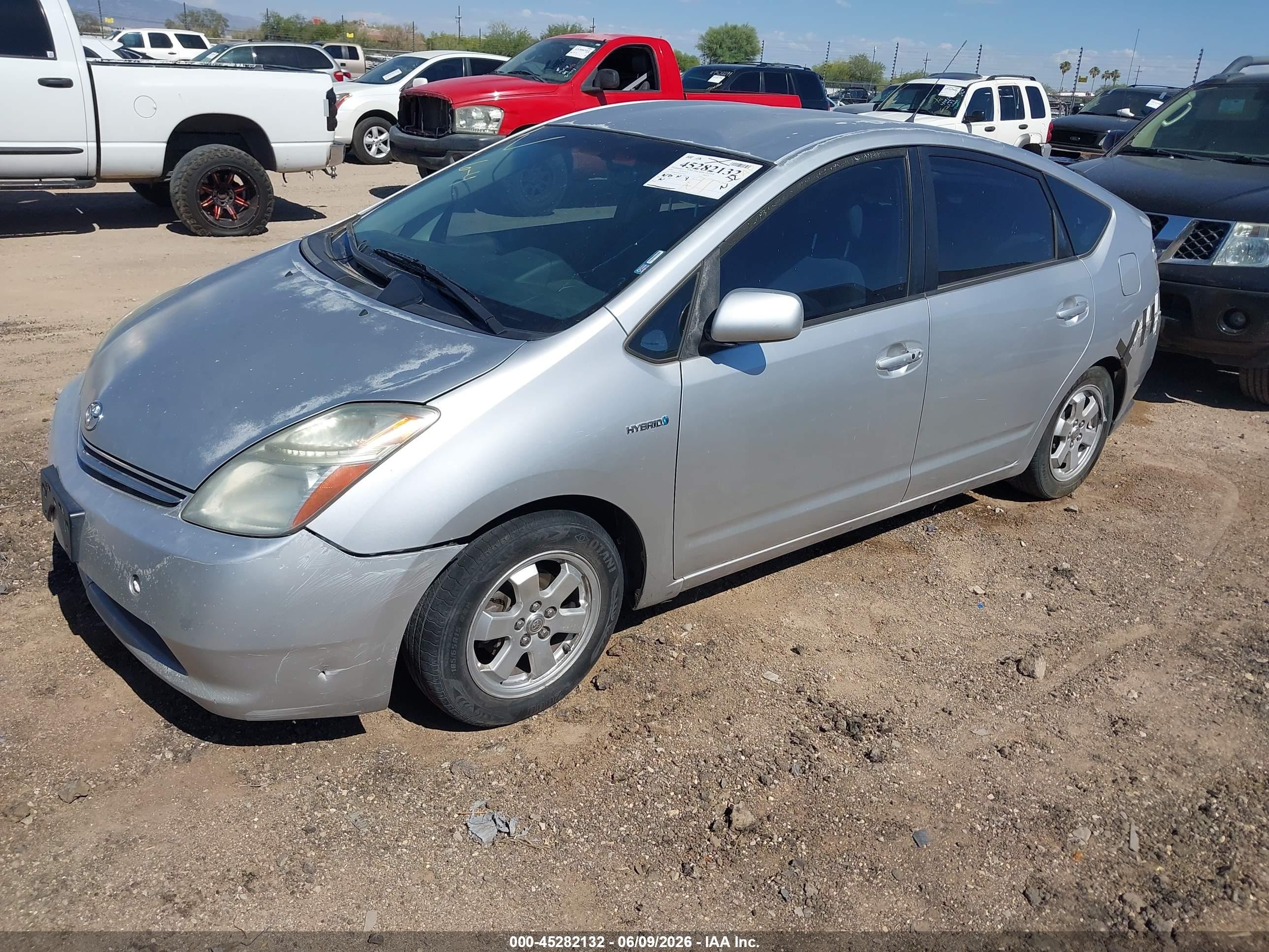 2006 Toyota Prius   Silver vin: JTDKB20U667073035