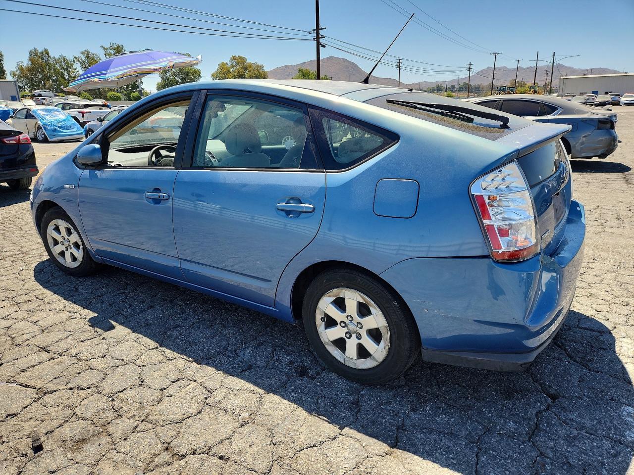 2006 Toyota Prius Blue vin: JTDKB20U667074654