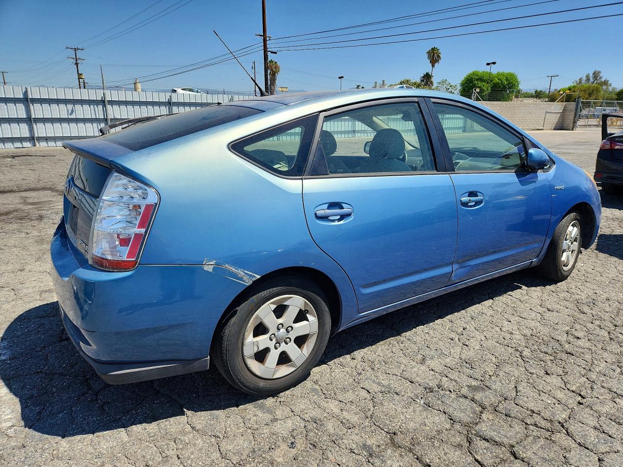 2006 Toyota Prius Blue vin: JTDKB20U667074654