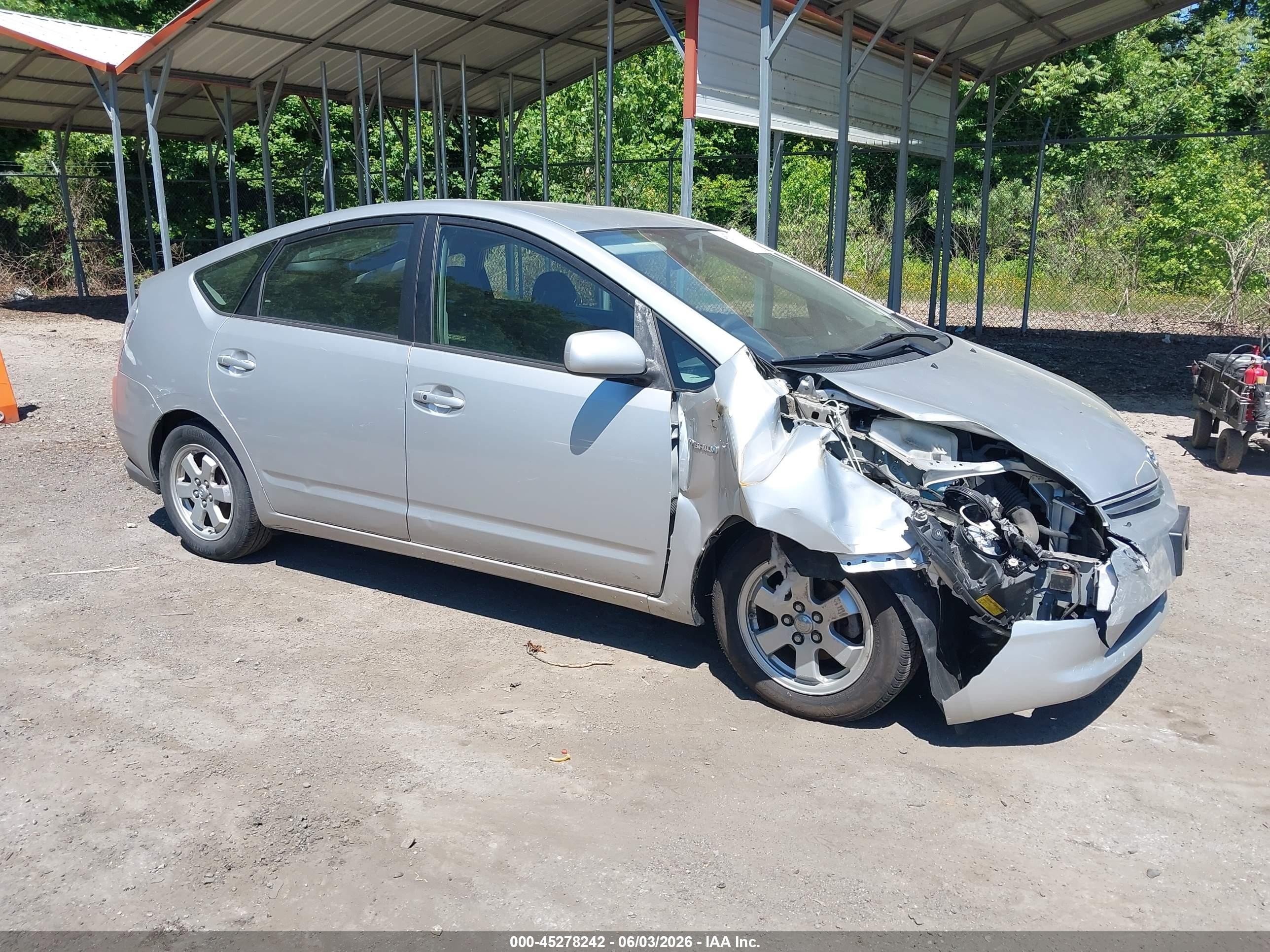 2006 Toyota Prius   Silver vin: JTDKB20U667079935
