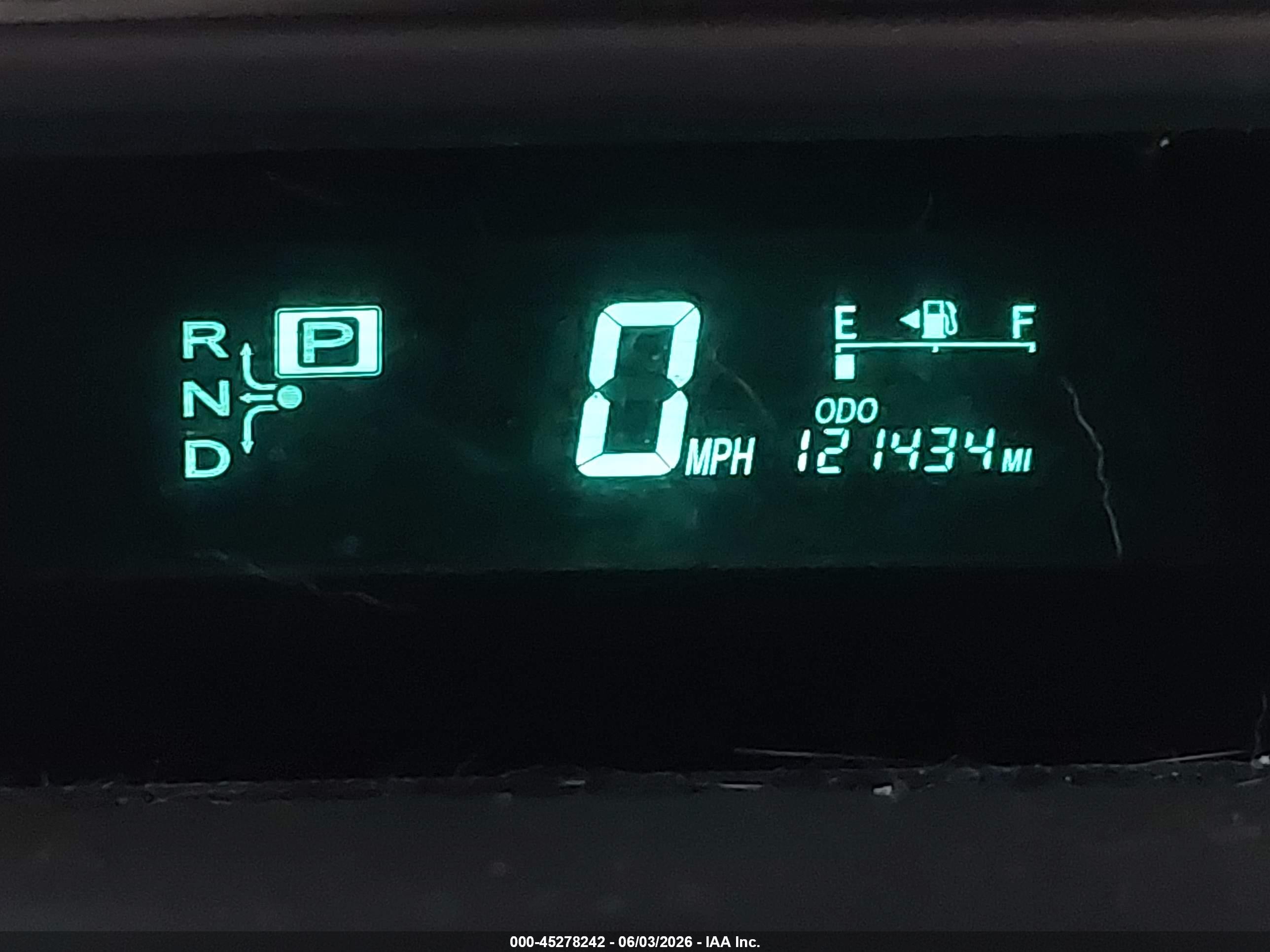 2006 Toyota Prius   Silver vin: JTDKB20U667079935