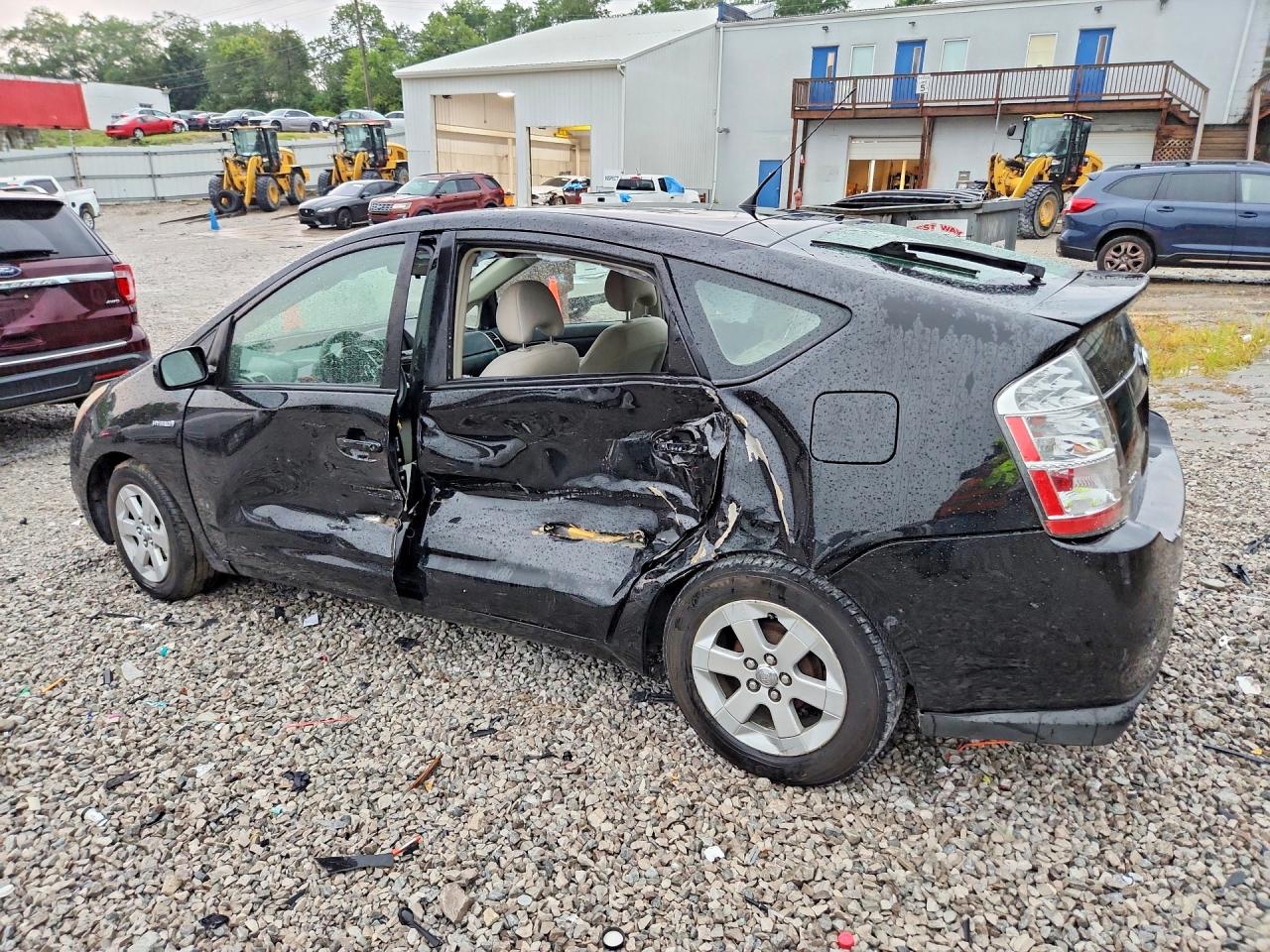 2006 Toyota Prius Base Black vin: JTDKB20U667530085
