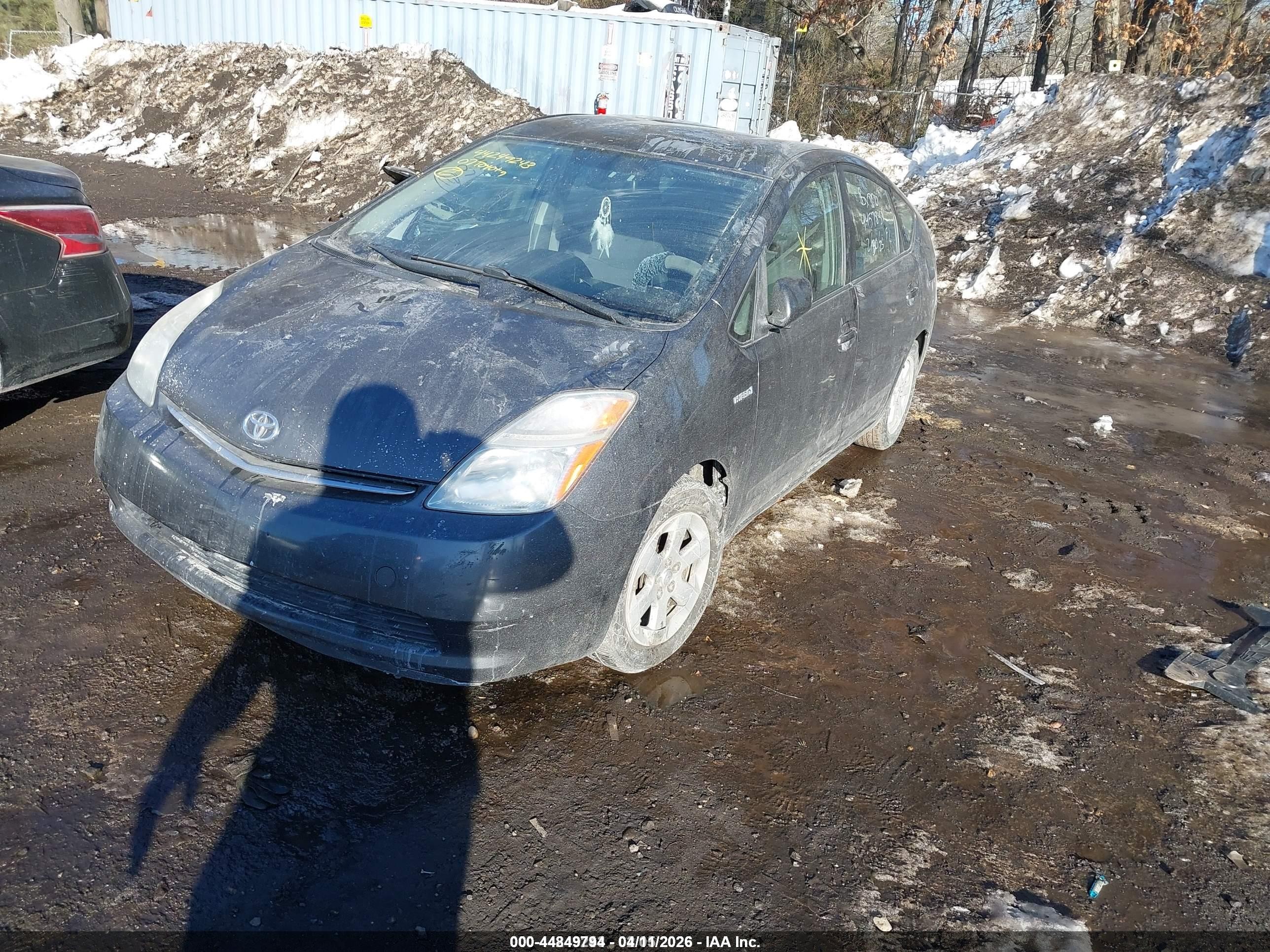 2007 Toyota Prius   Silver vin: JTDKB20U673245234