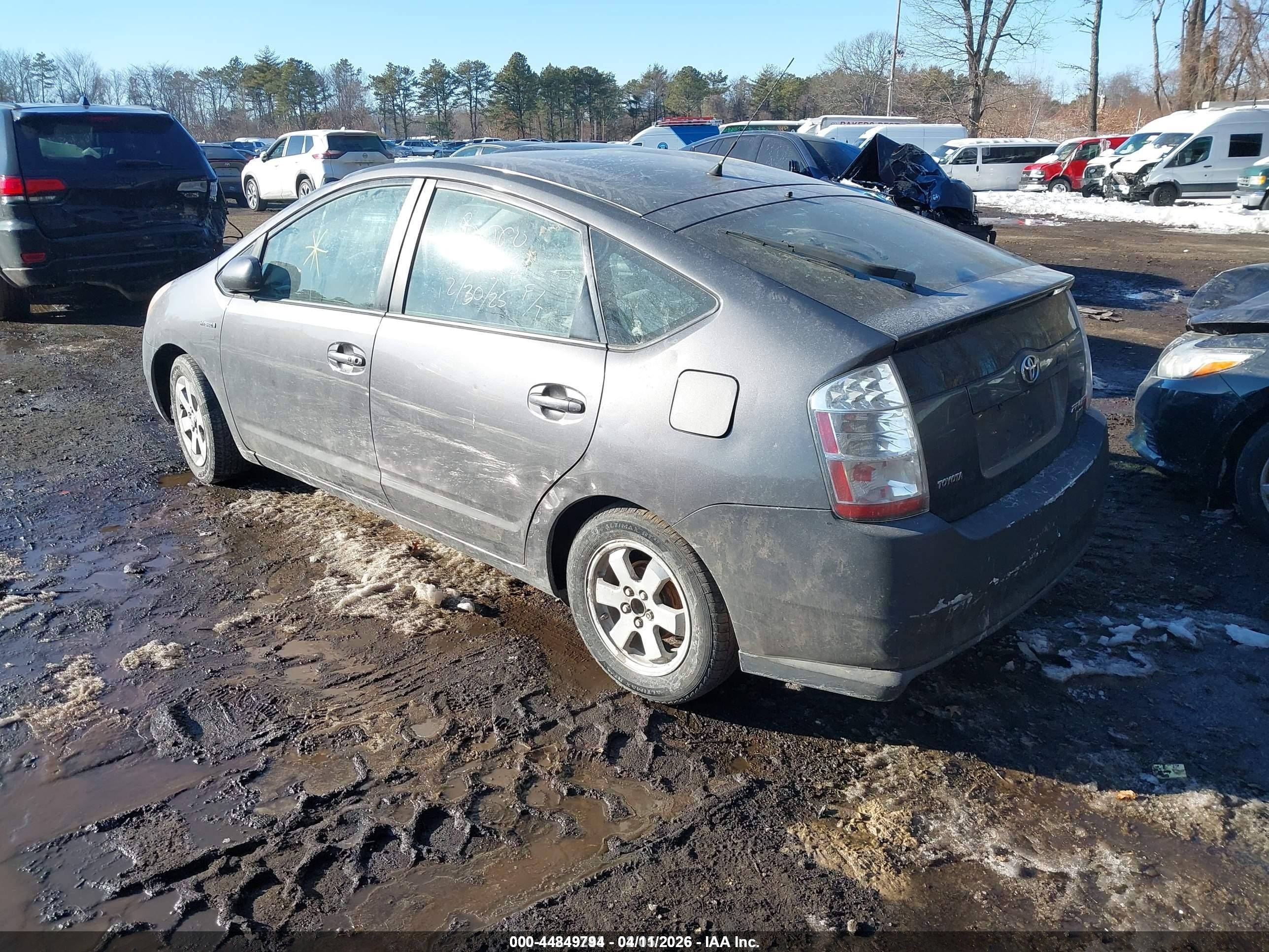 2007 Toyota Prius   Silver vin: JTDKB20U673245234