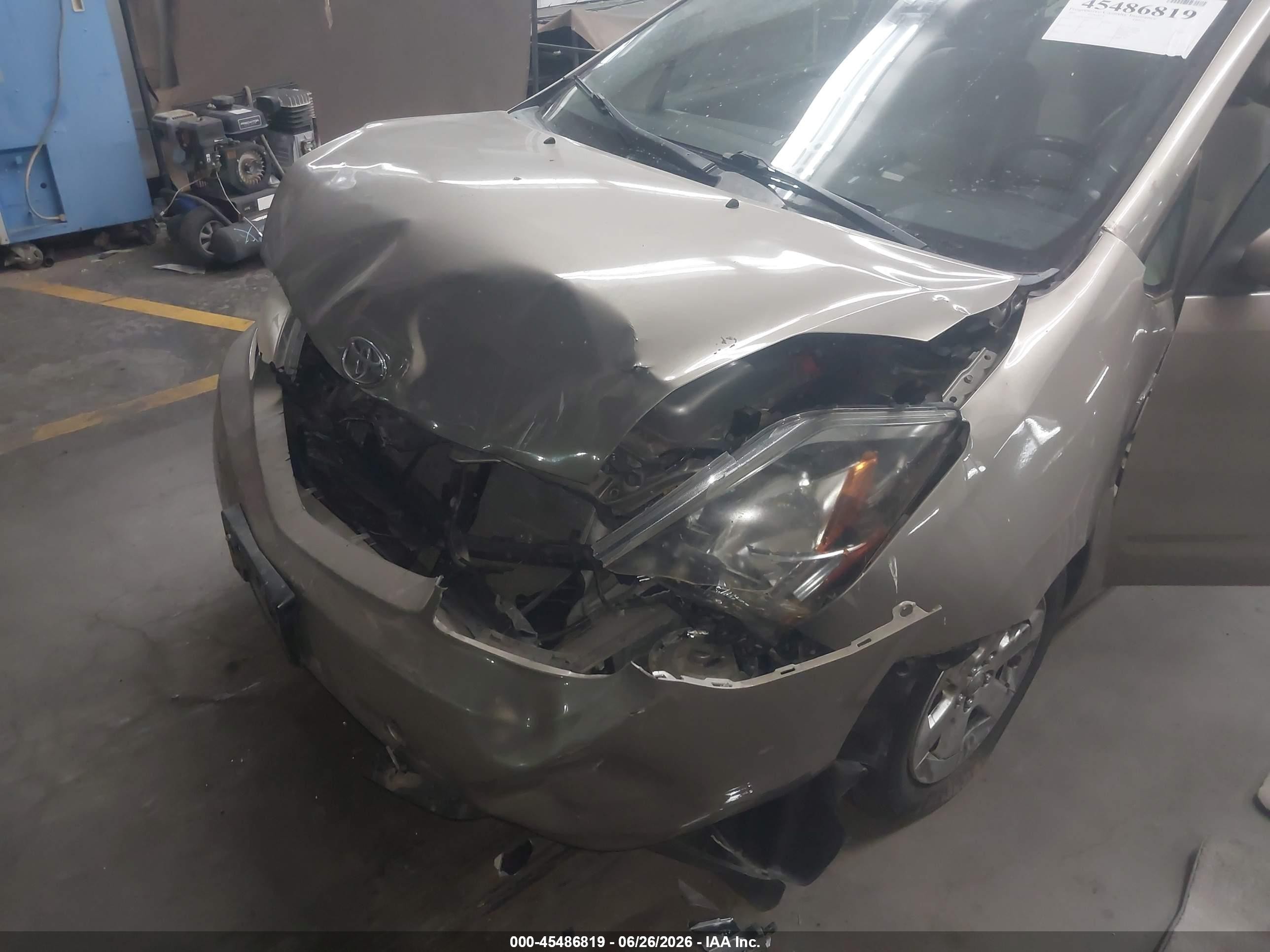 2007 Toyota Prius   Brown vin: JTDKB20U673253219