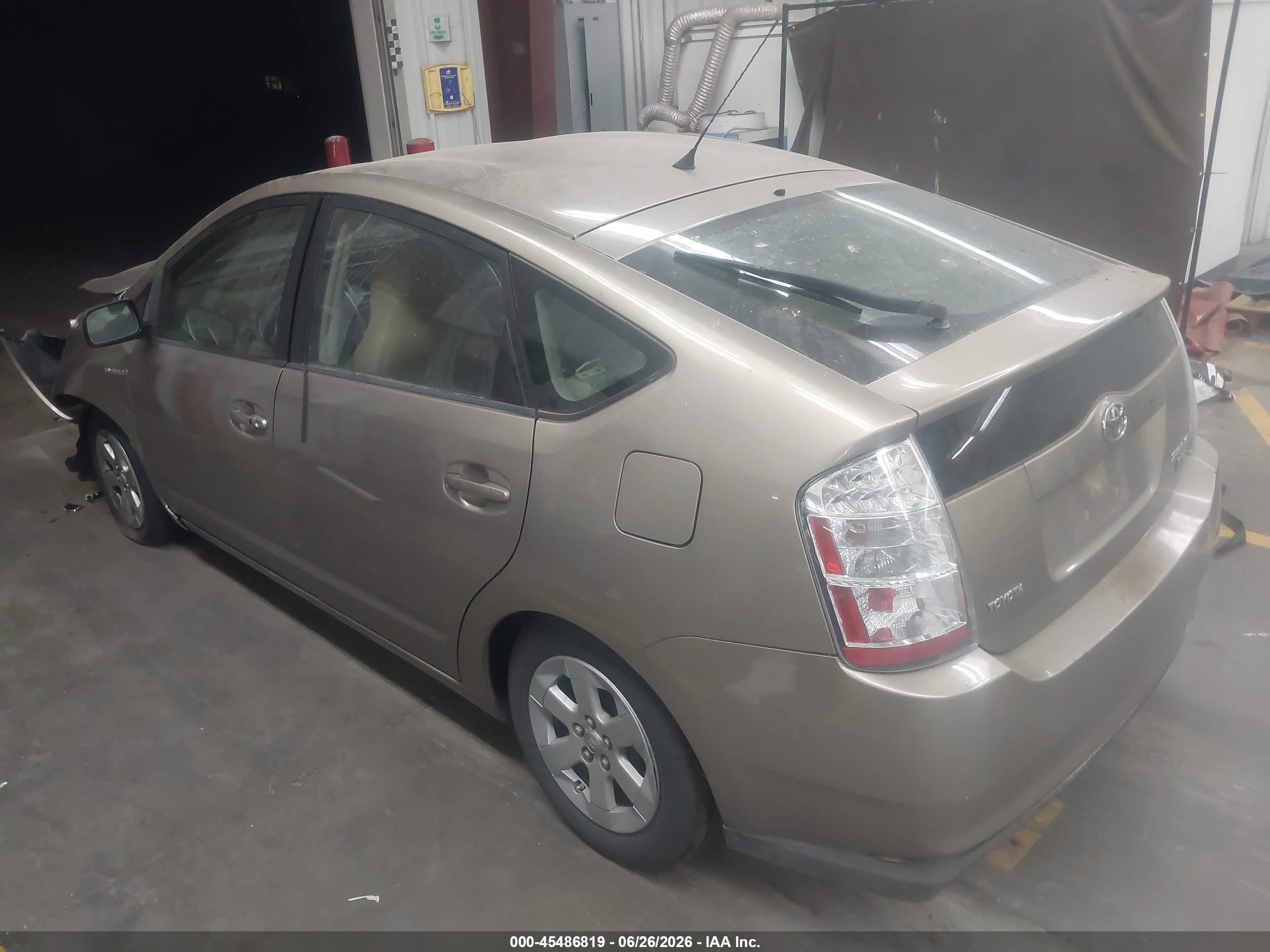 2007 Toyota Prius   Brown vin: JTDKB20U673253219