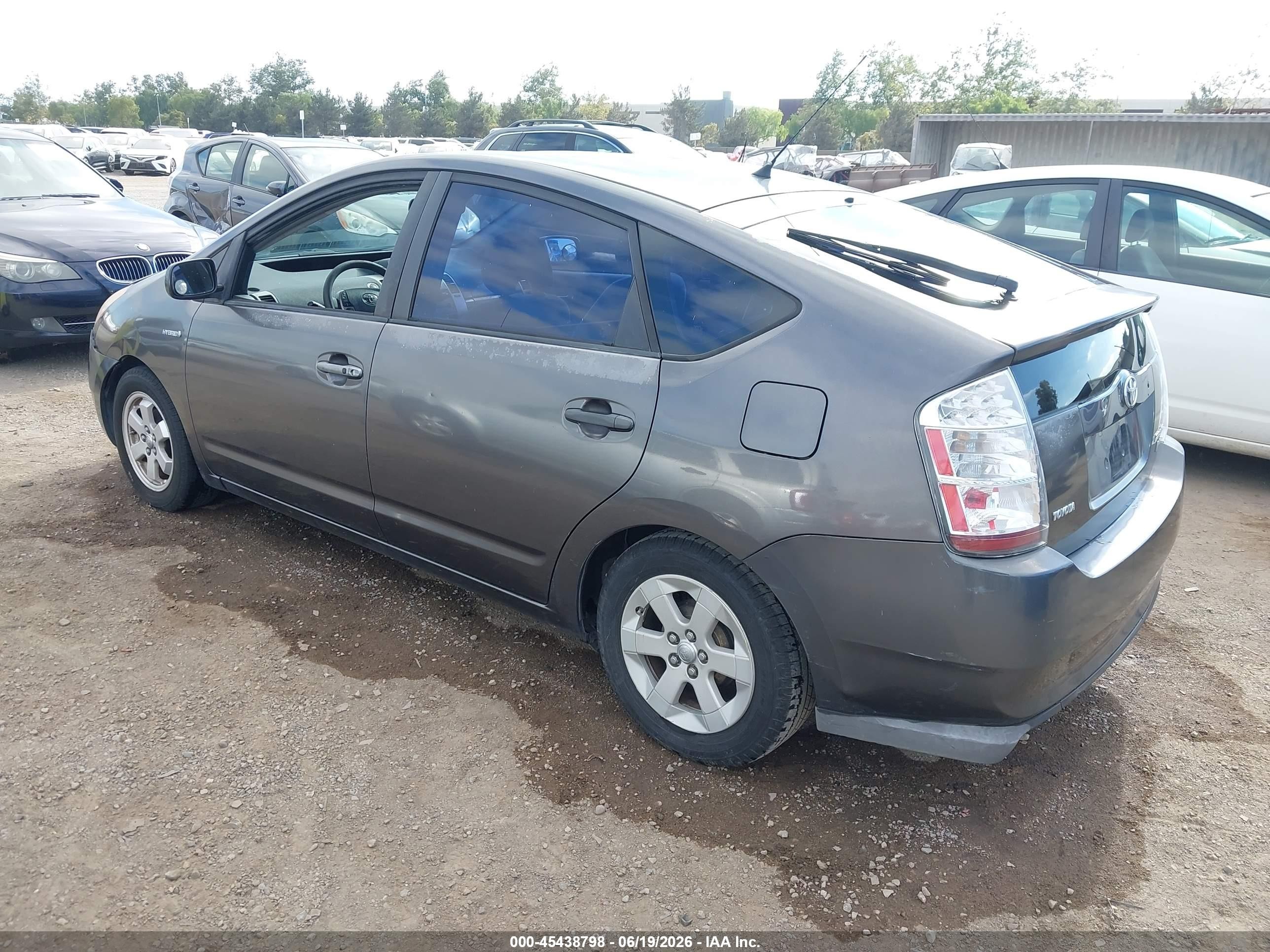 2007 Toyota Prius   Gray vin: JTDKB20U673262888