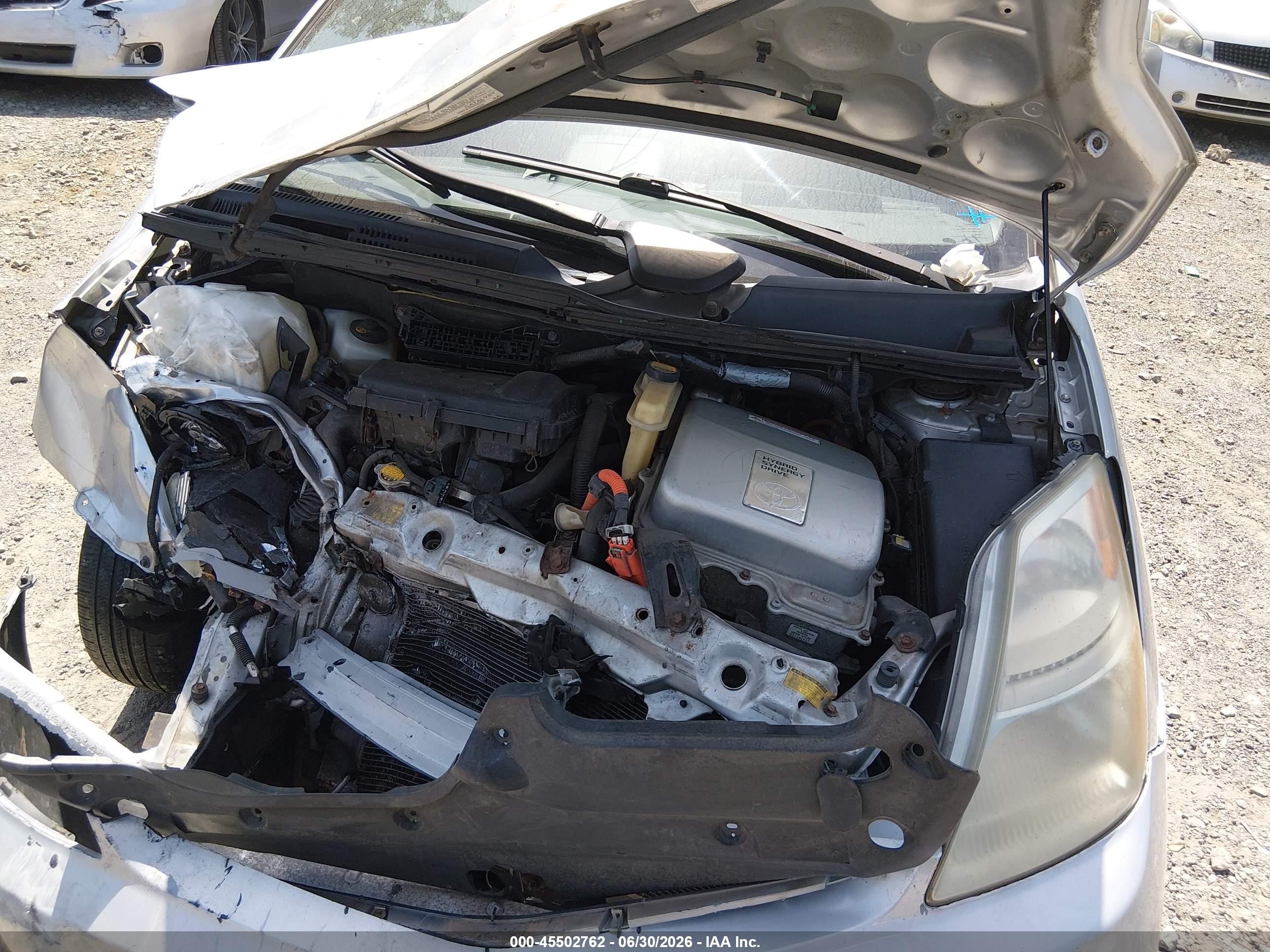 2007 Toyota Prius   Silver vin: JTDKB20U677088474