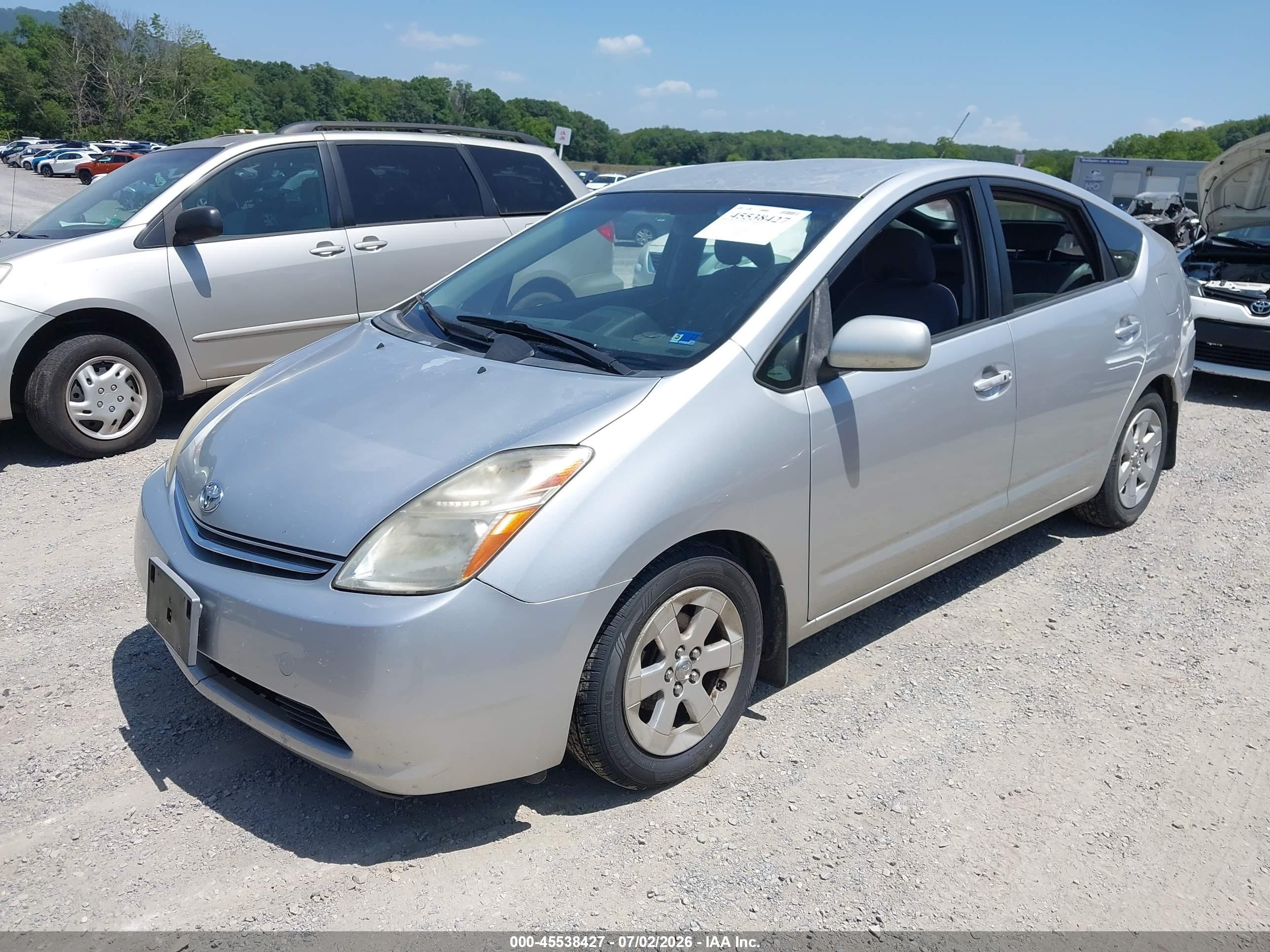 2007 Toyota Prius   Серебряный vin: JTDKB20U677558955