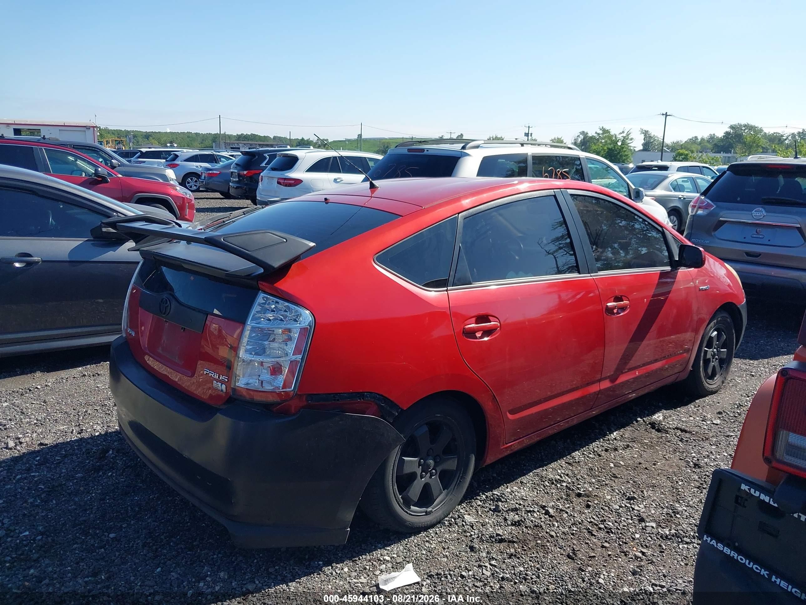 2007 Toyota Prius   Red vin: JTDKB20U677559233