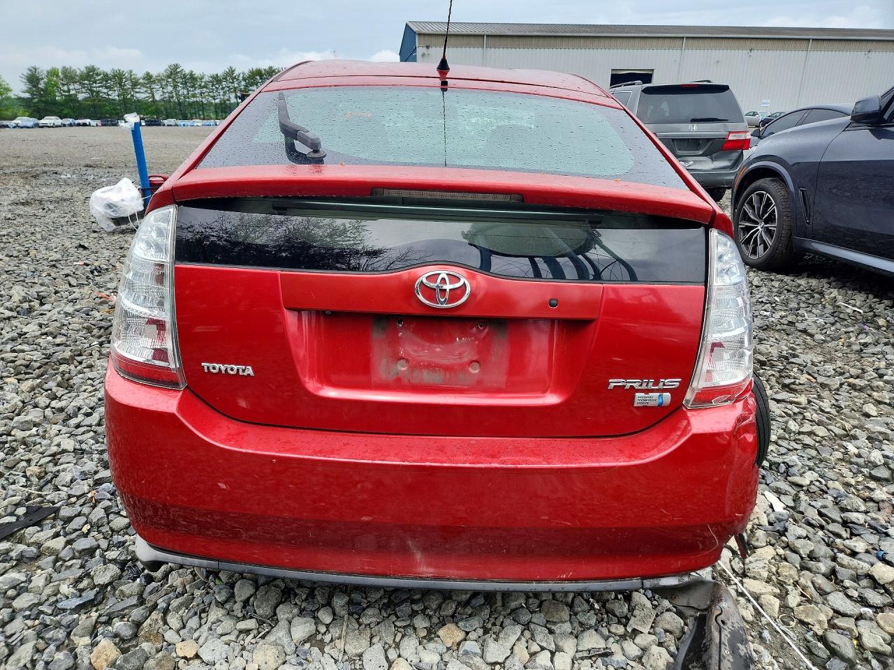 2007 Toyota Prius Base Red vin: JTDKB20U677588800