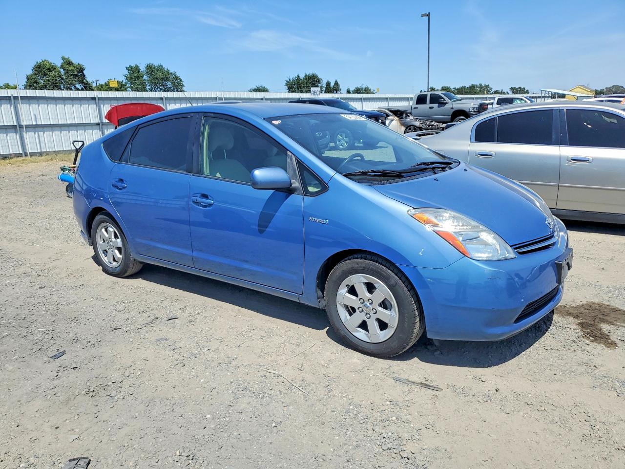 2007 Toyota Prius Base Blue vin: JTDKB20U677622704