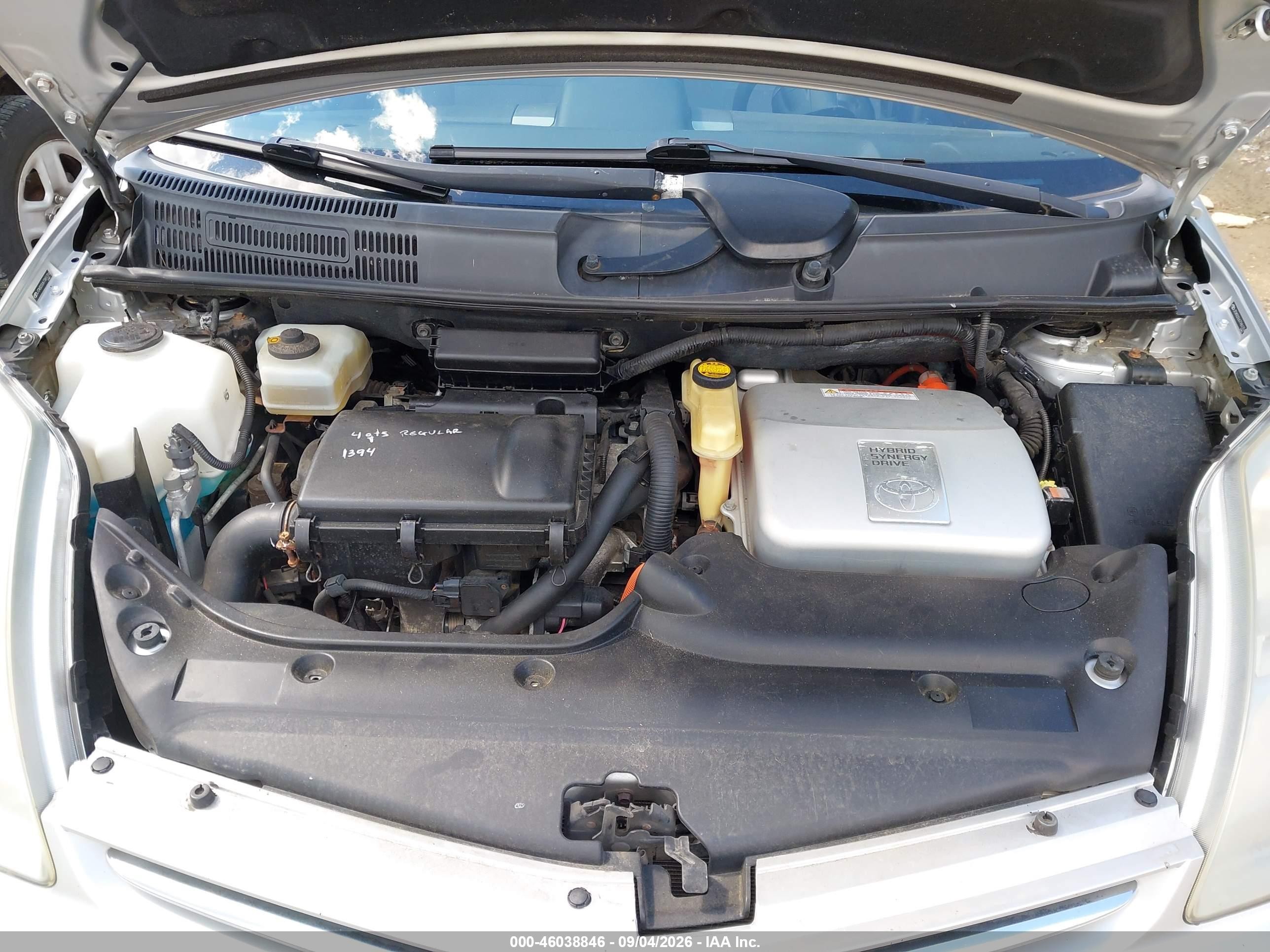 2007 Toyota Prius   Silver vin: JTDKB20U677651314