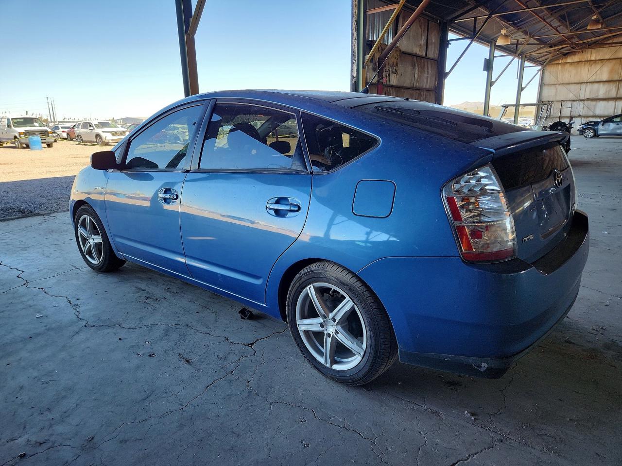 2007 Toyota Prius Base Blue vin: JTDKB20U677653029