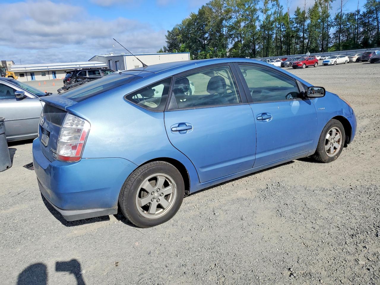 2007 Toyota Prius Base Blue vin: JTDKB20U677660689