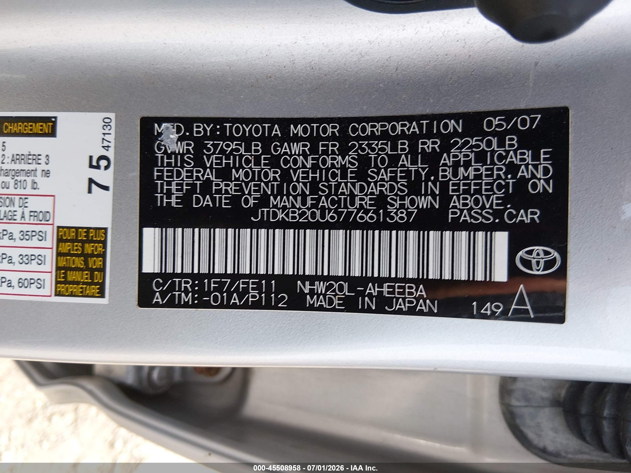 2007 Toyota Prius   Silver vin: JTDKB20U677661387