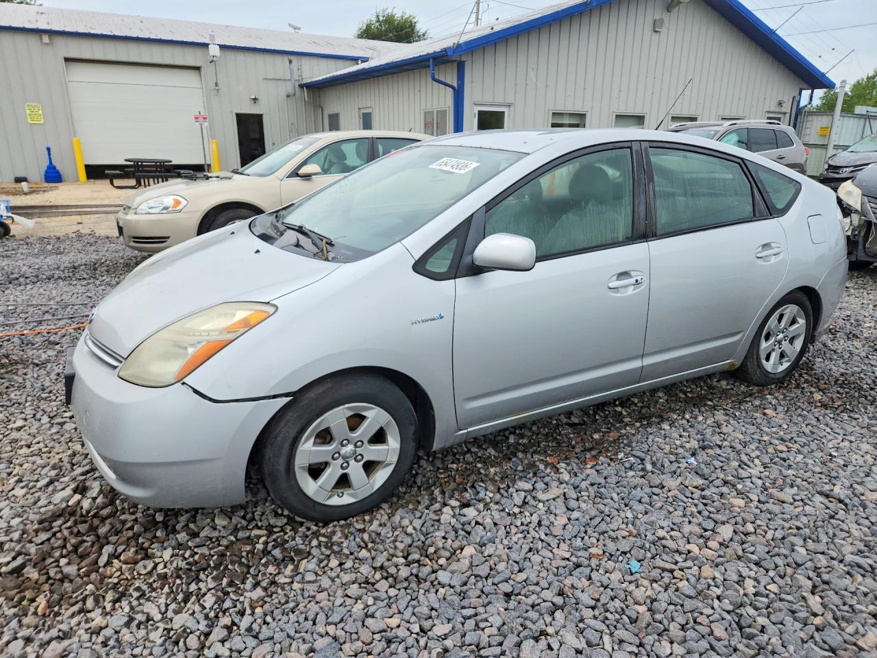 2007 Toyota Prius Base Silver vin: JTDKB20U677675905