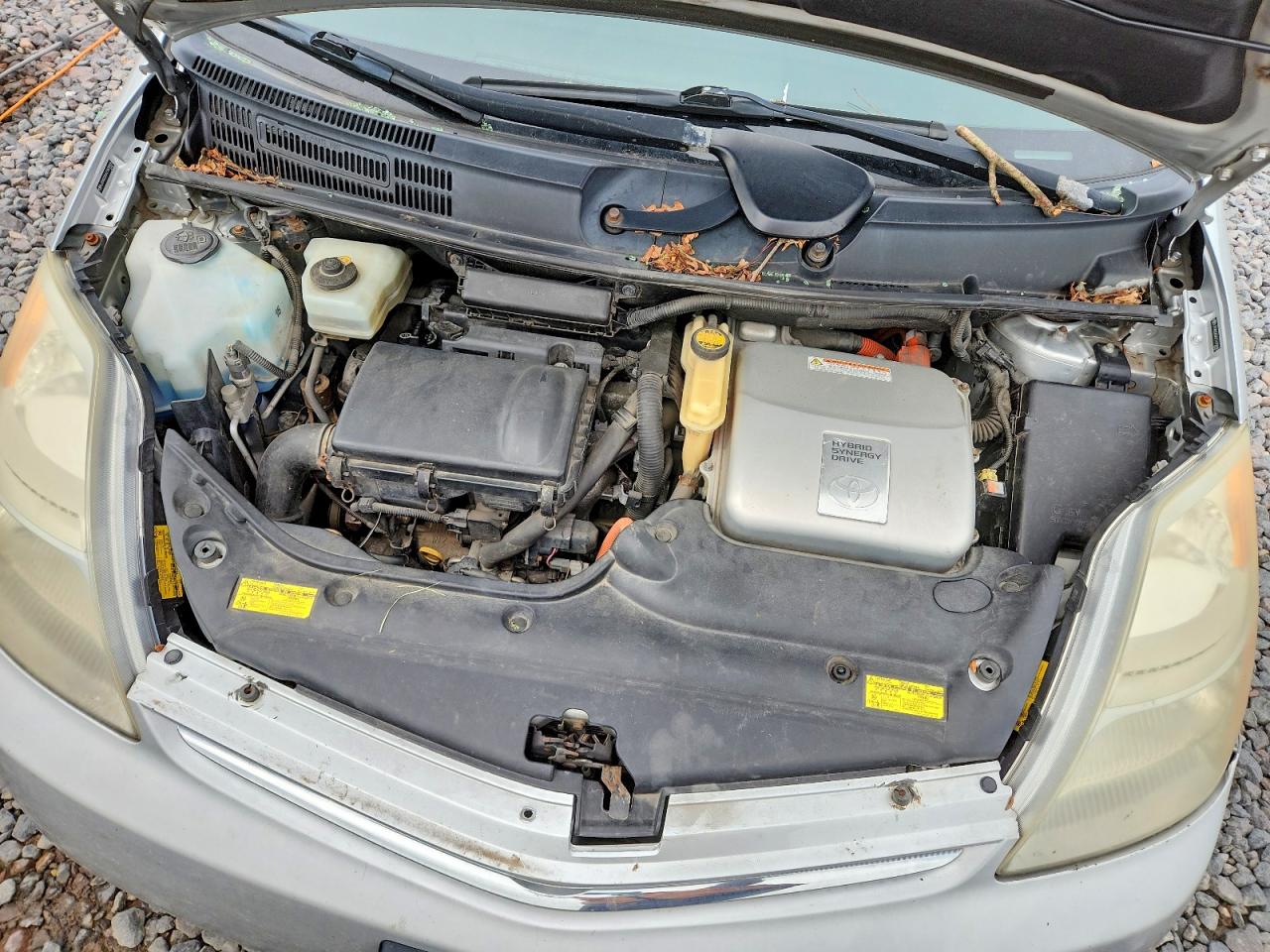 2007 Toyota Prius Base Silver vin: JTDKB20U677675905