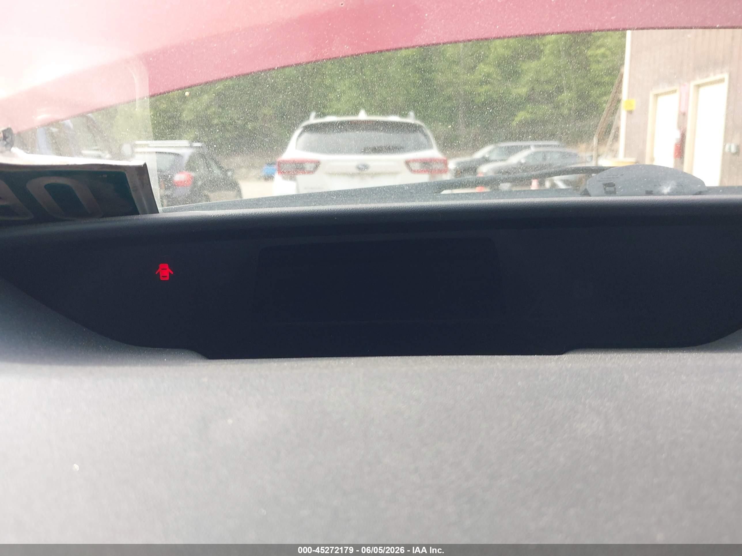2008 Toyota Prius   Red vin: JTDKB20U683297500