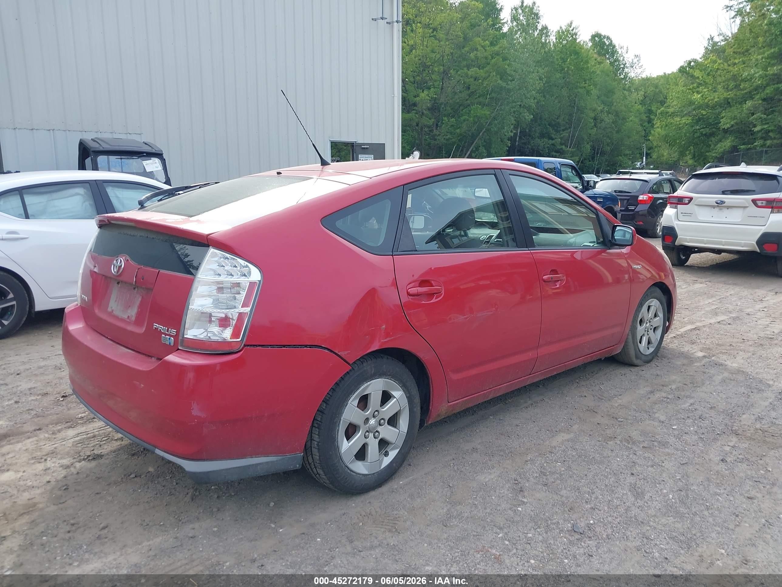 2008 Toyota Prius   Red vin: JTDKB20U683297500