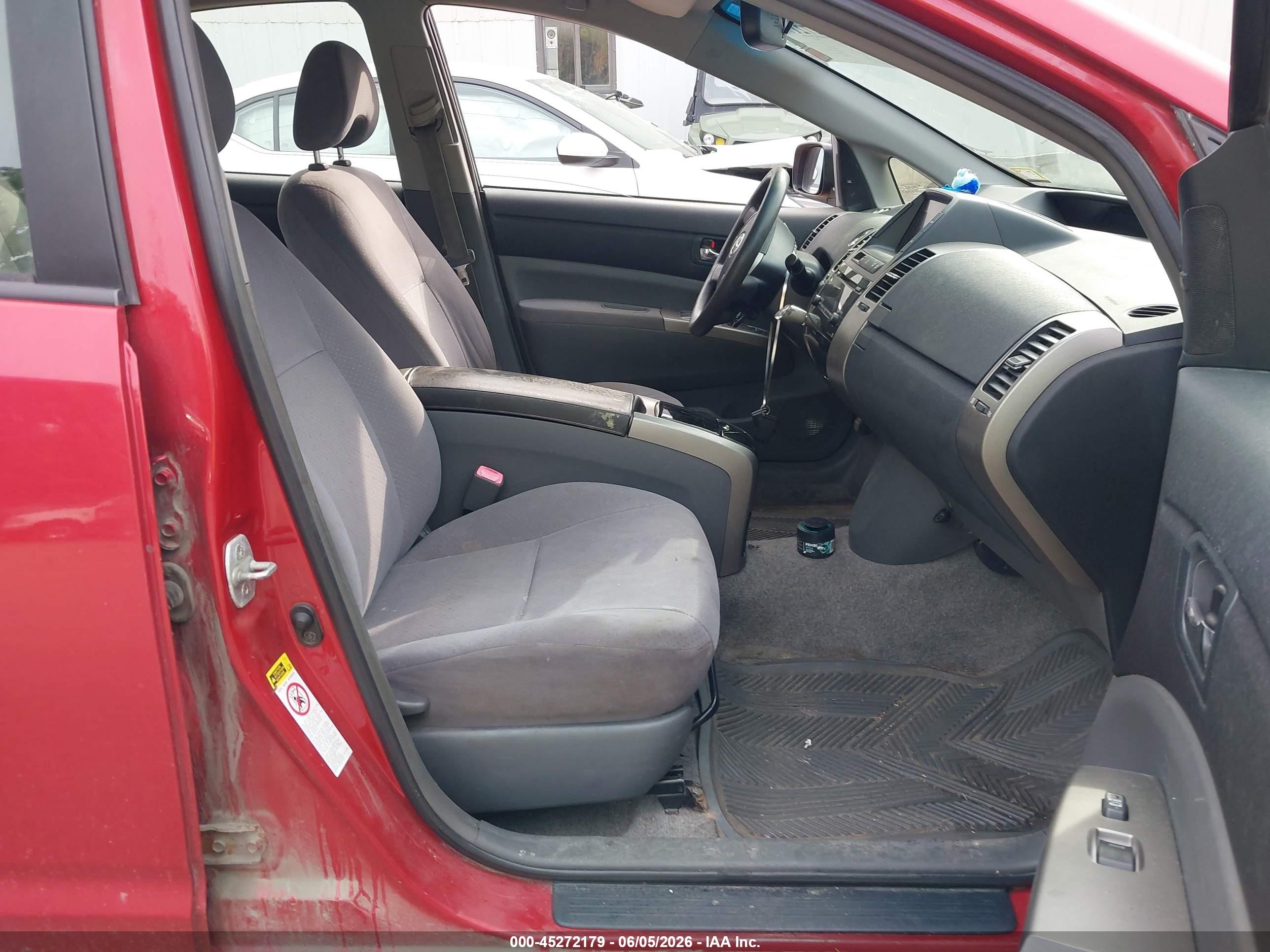 2008 Toyota Prius   Red vin: JTDKB20U683297500