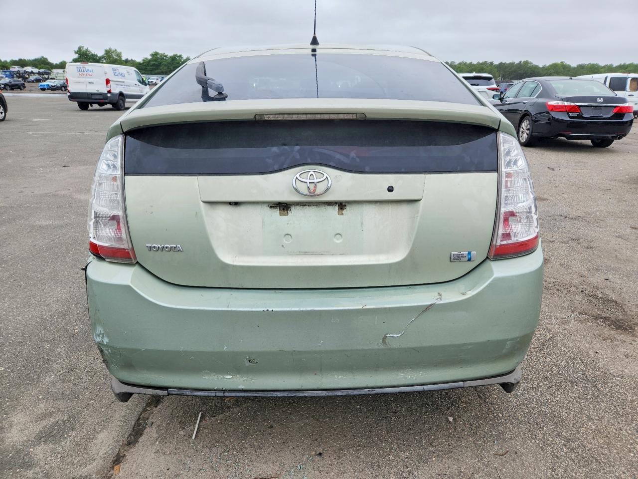 2008 Toyota Prius Touring Green vin: JTDKB20U683322489