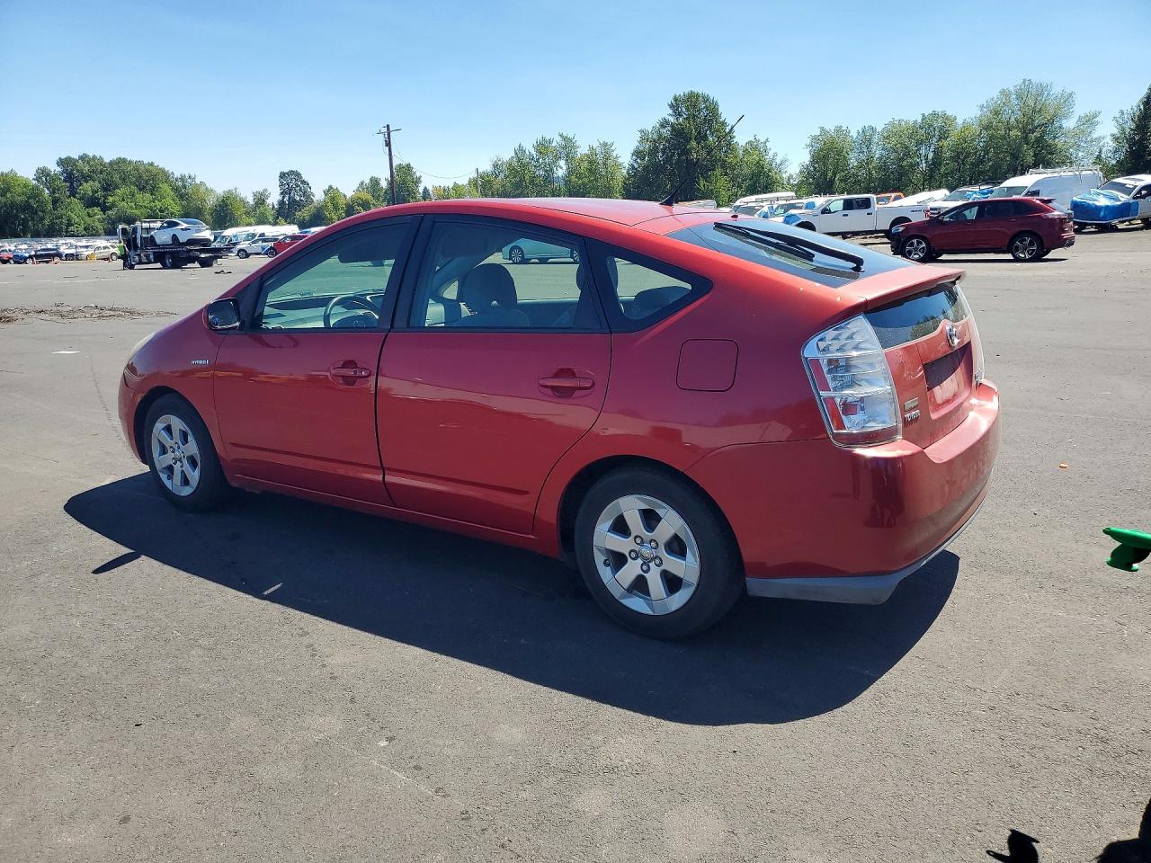 2008 Toyota Prius Base Red vin: JTDKB20U683339549
