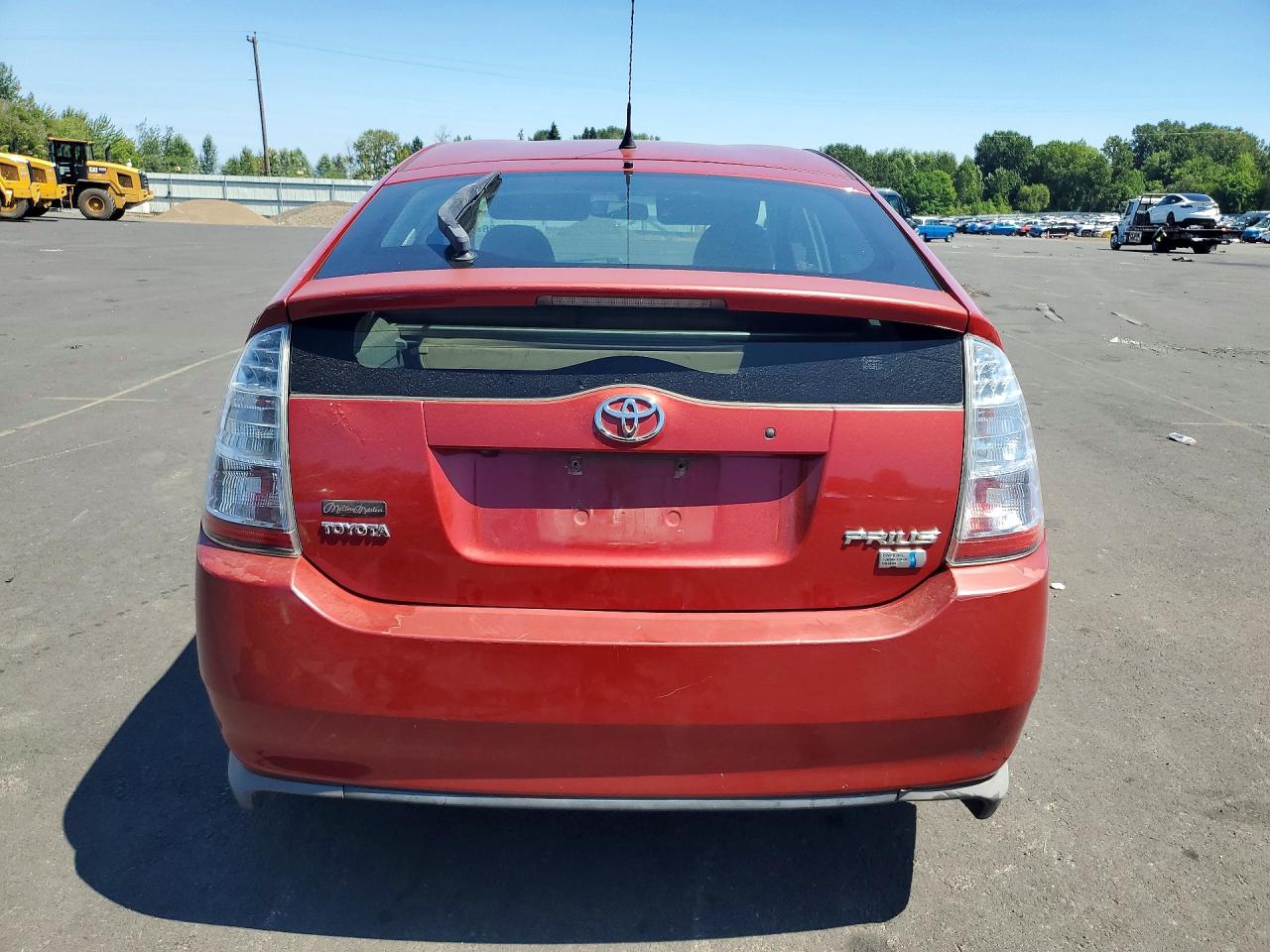 2008 Toyota Prius Base Red vin: JTDKB20U683339549