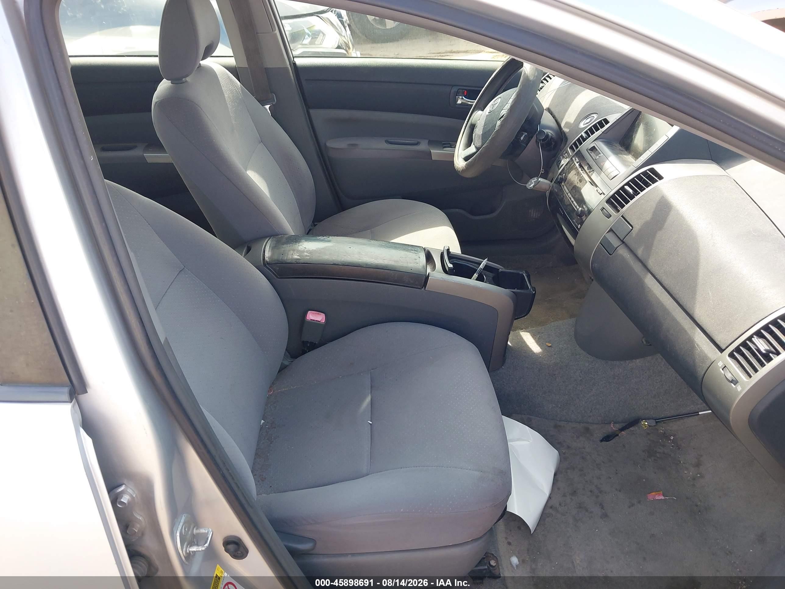 2008 Toyota Prius   Silver vin: JTDKB20U683411513
