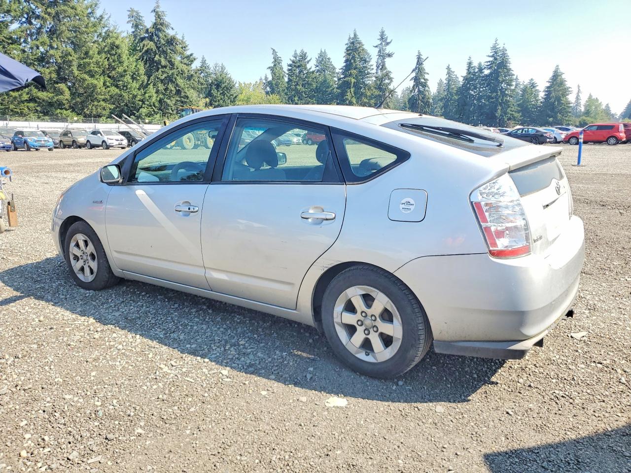 2008 Toyota Prius Base Silver vin: JTDKB20U683433642