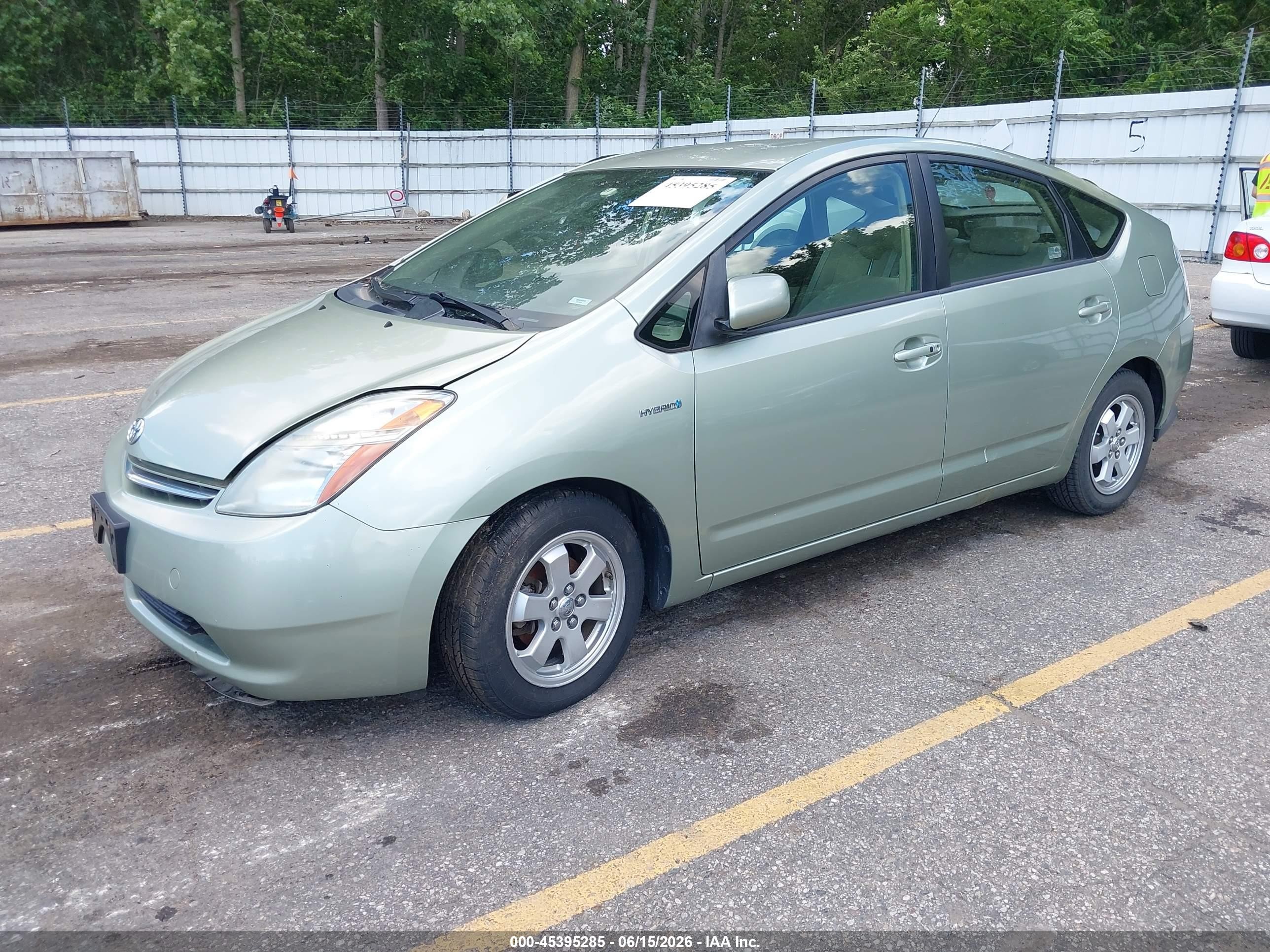 2008 Toyota Prius   Green vin: JTDKB20U687733738