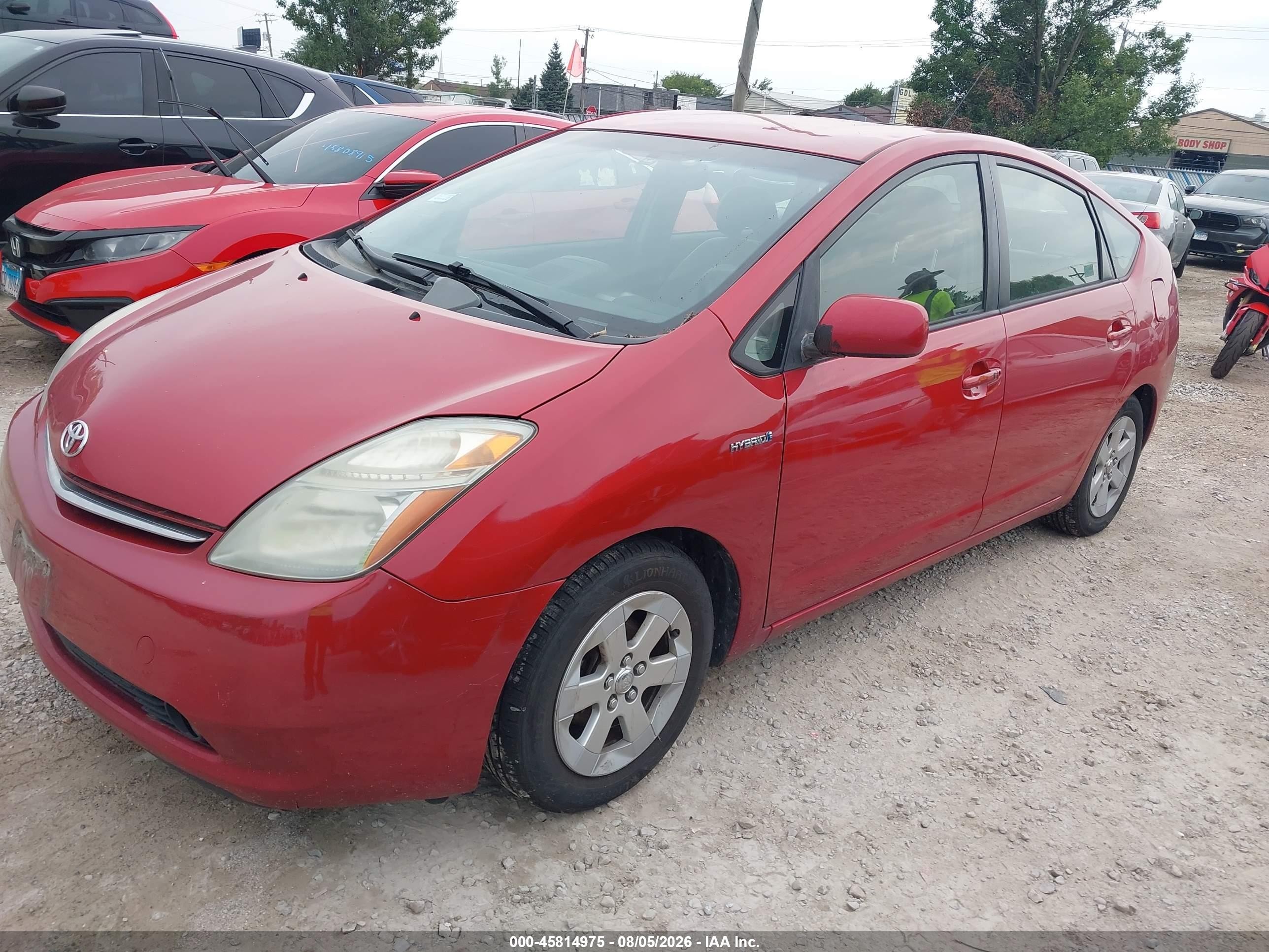 2008 Toyota Prius   Red vin: JTDKB20U687738079