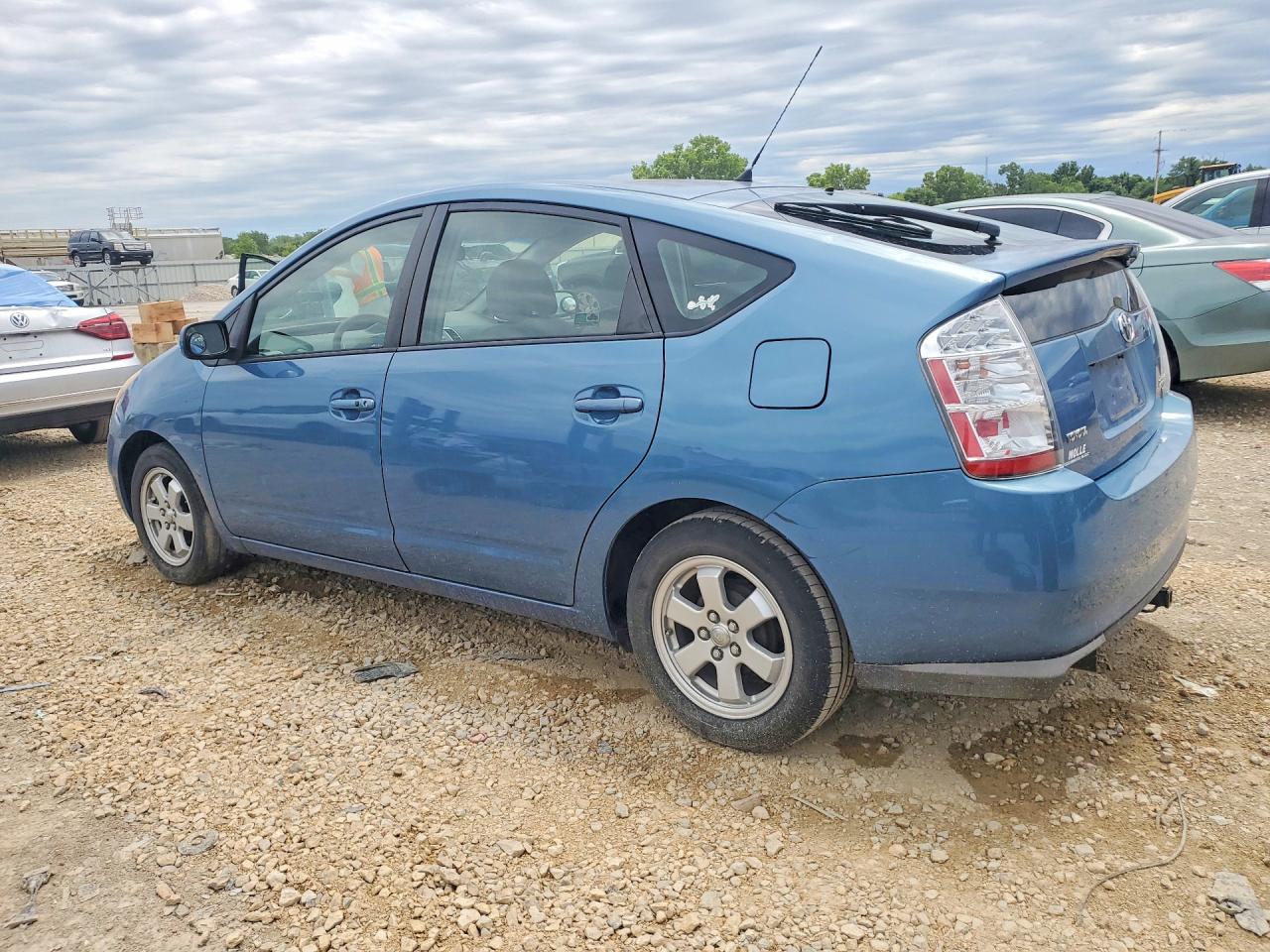 2008 Toyota Prius Base Blue vin: JTDKB20U687738759