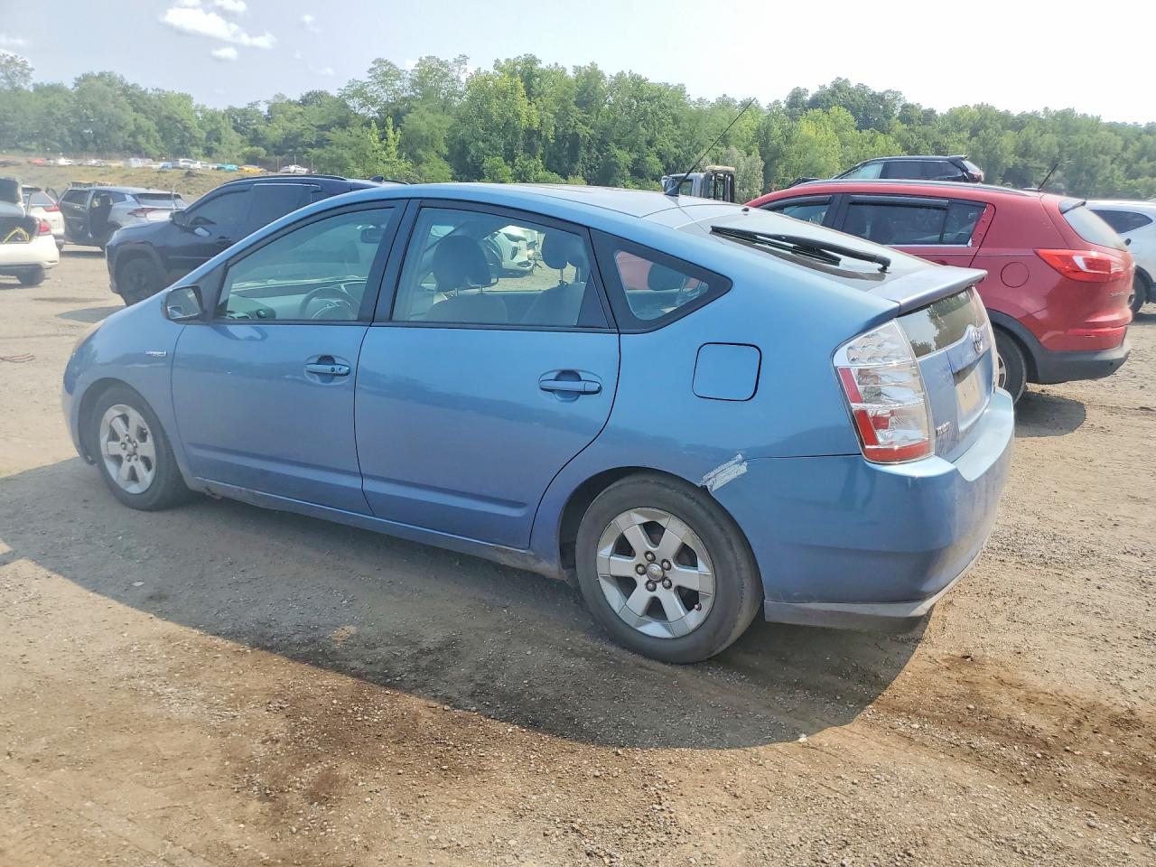 2008 Toyota Prius Base Blue vin: JTDKB20U687749017