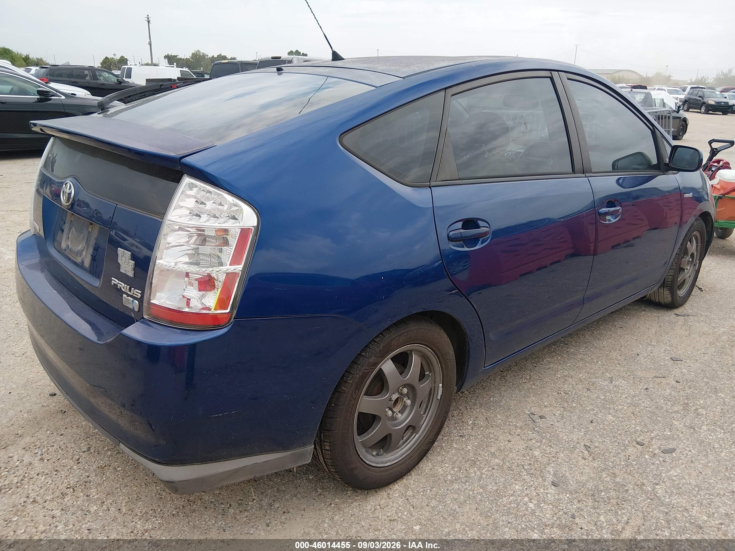 2008 Toyota Prius Touring Blue vin: JTDKB20U687797892