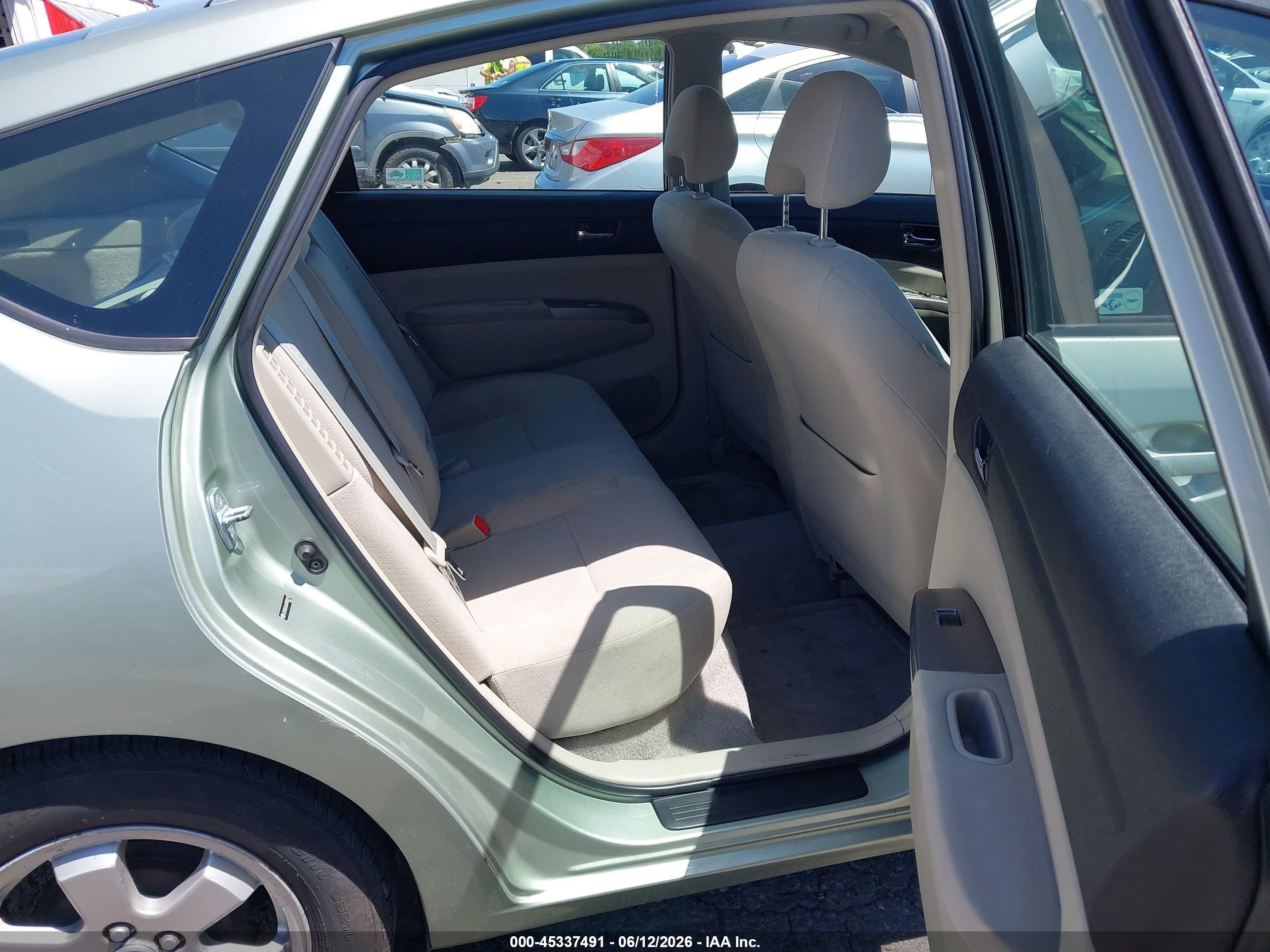 2008 Toyota Prius   Green vin: JTDKB20U687808115