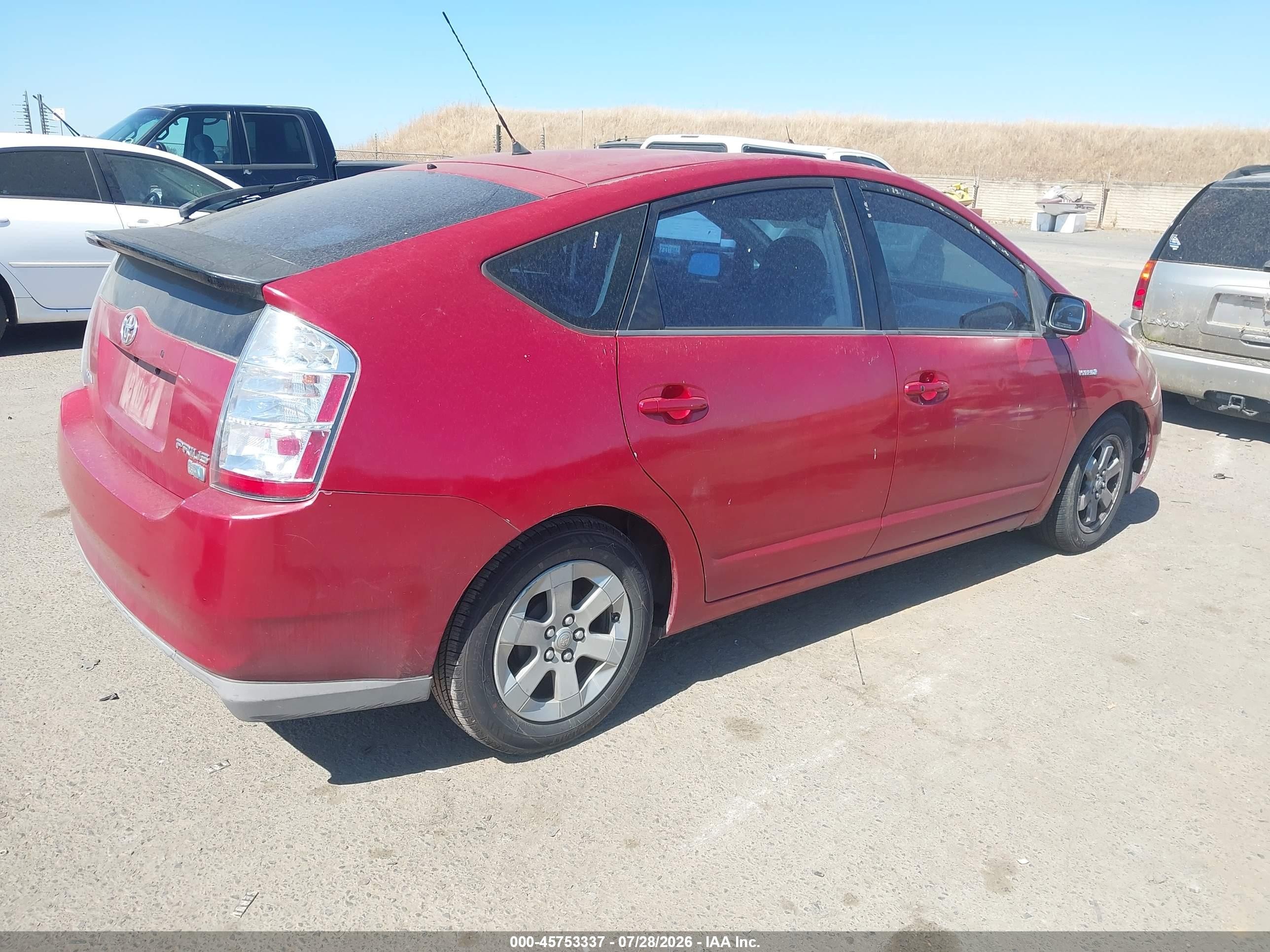 2009 Toyota Prius   Red vin: JTDKB20U693476136