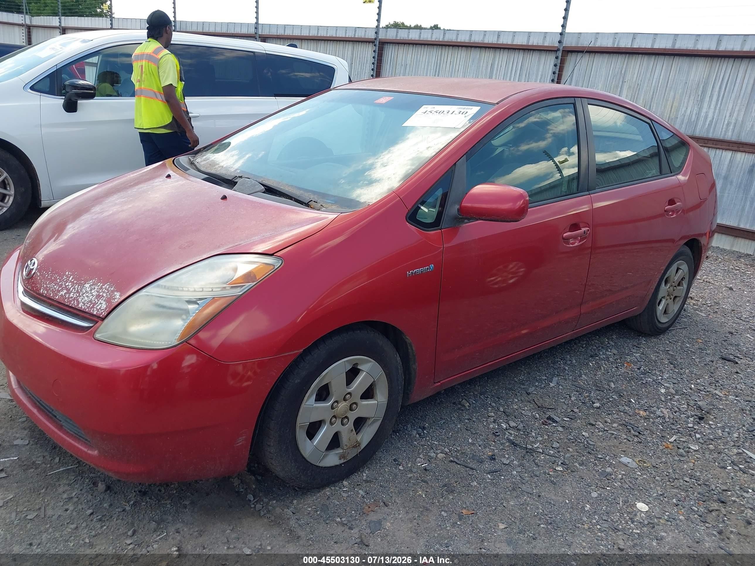 2009 Toyota Prius   Red vin: JTDKB20U693490196