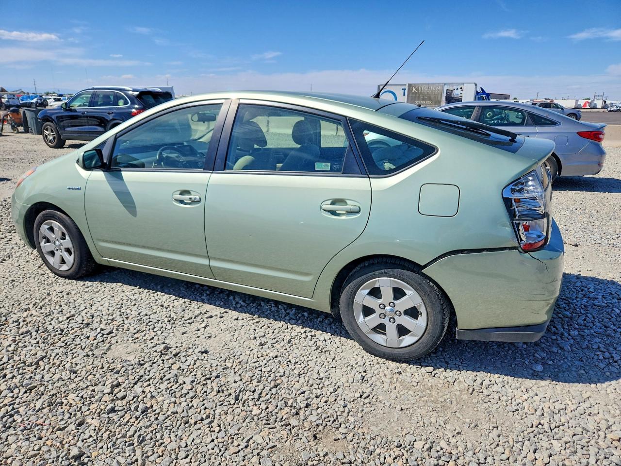 2009 Toyota Prius Base Green vin: JTDKB20U693495902