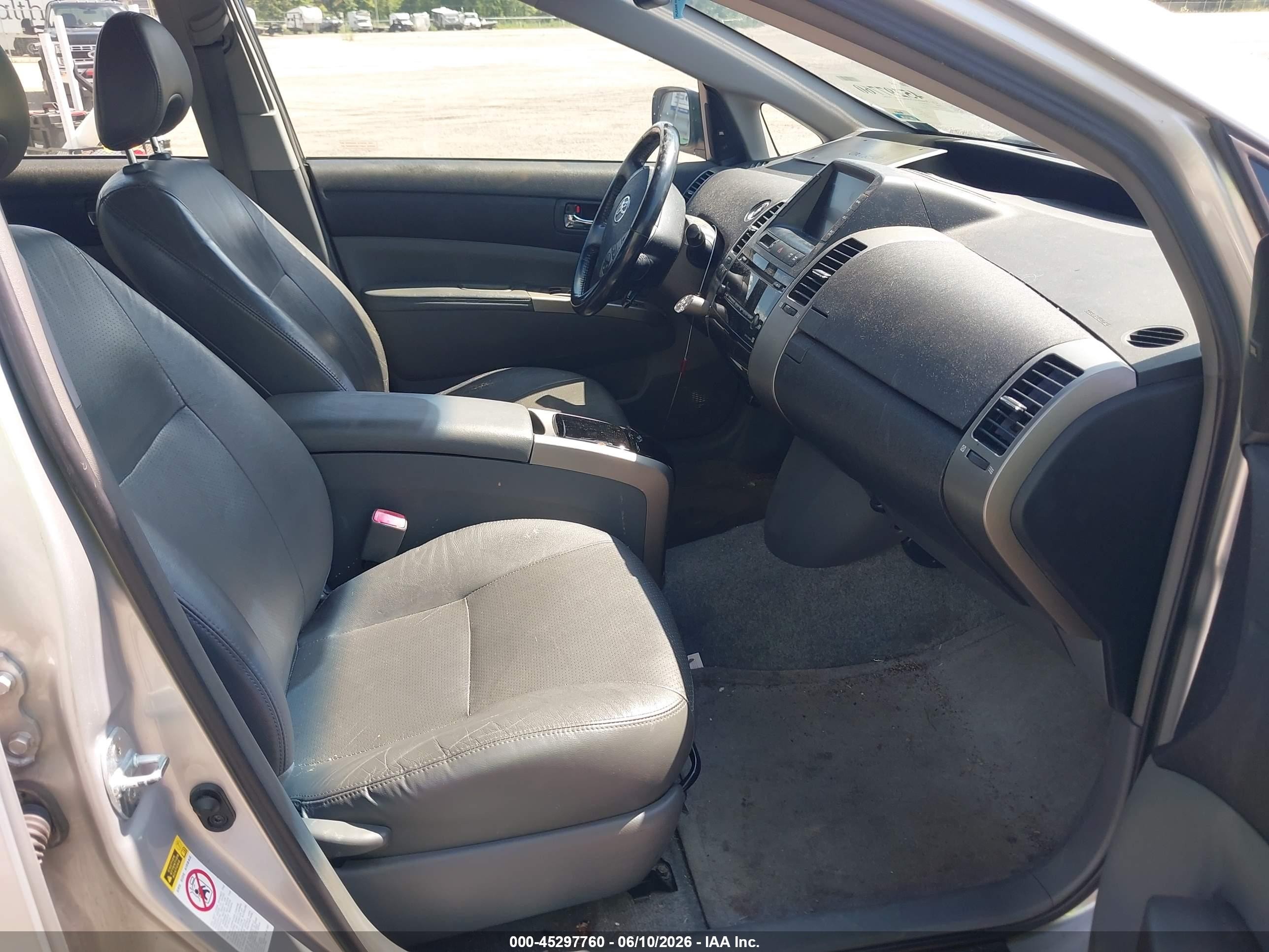 2009 Toyota Prius Touring Silver vin: JTDKB20U693509278
