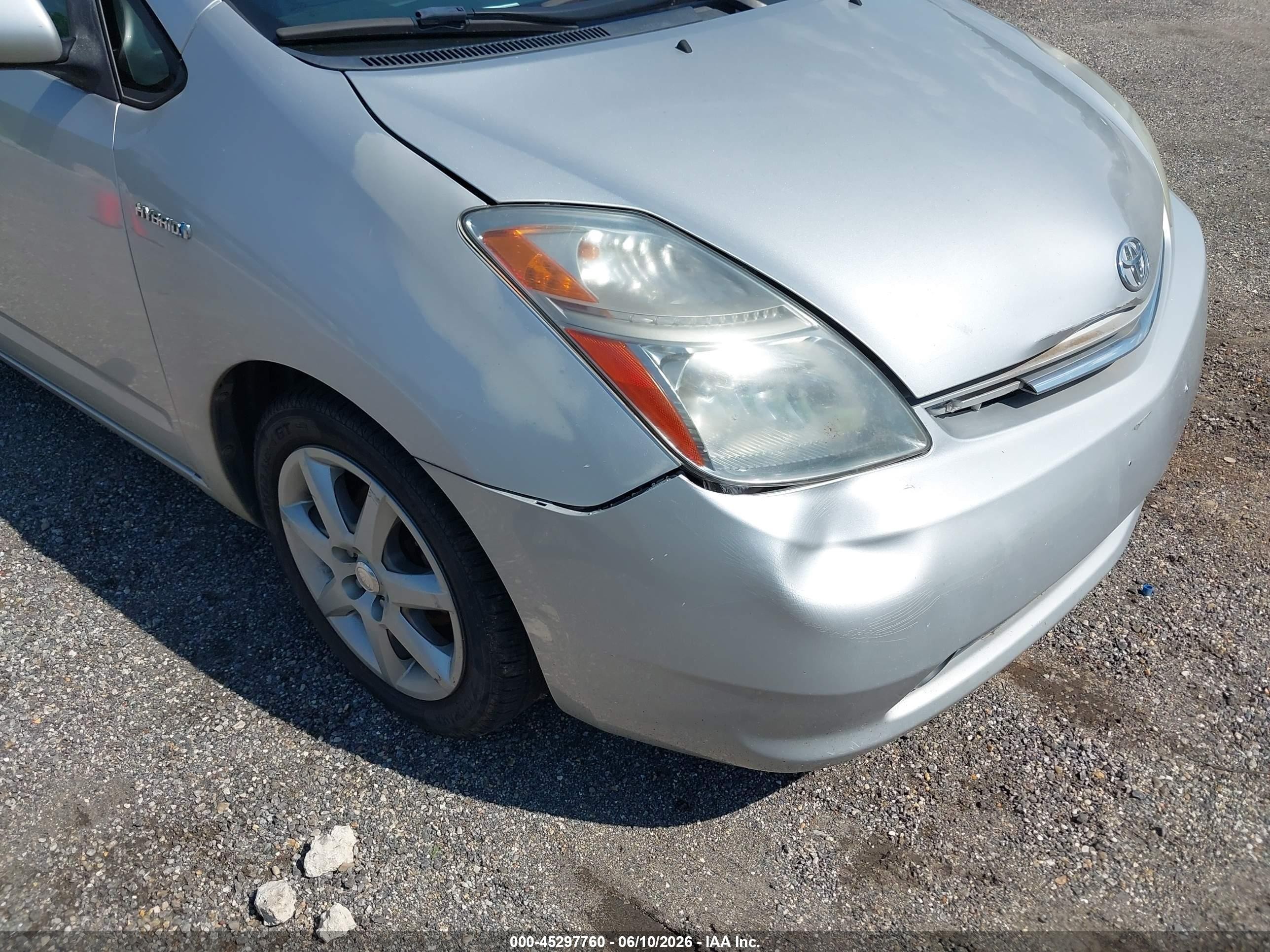 2009 Toyota Prius Touring Silver vin: JTDKB20U693509278