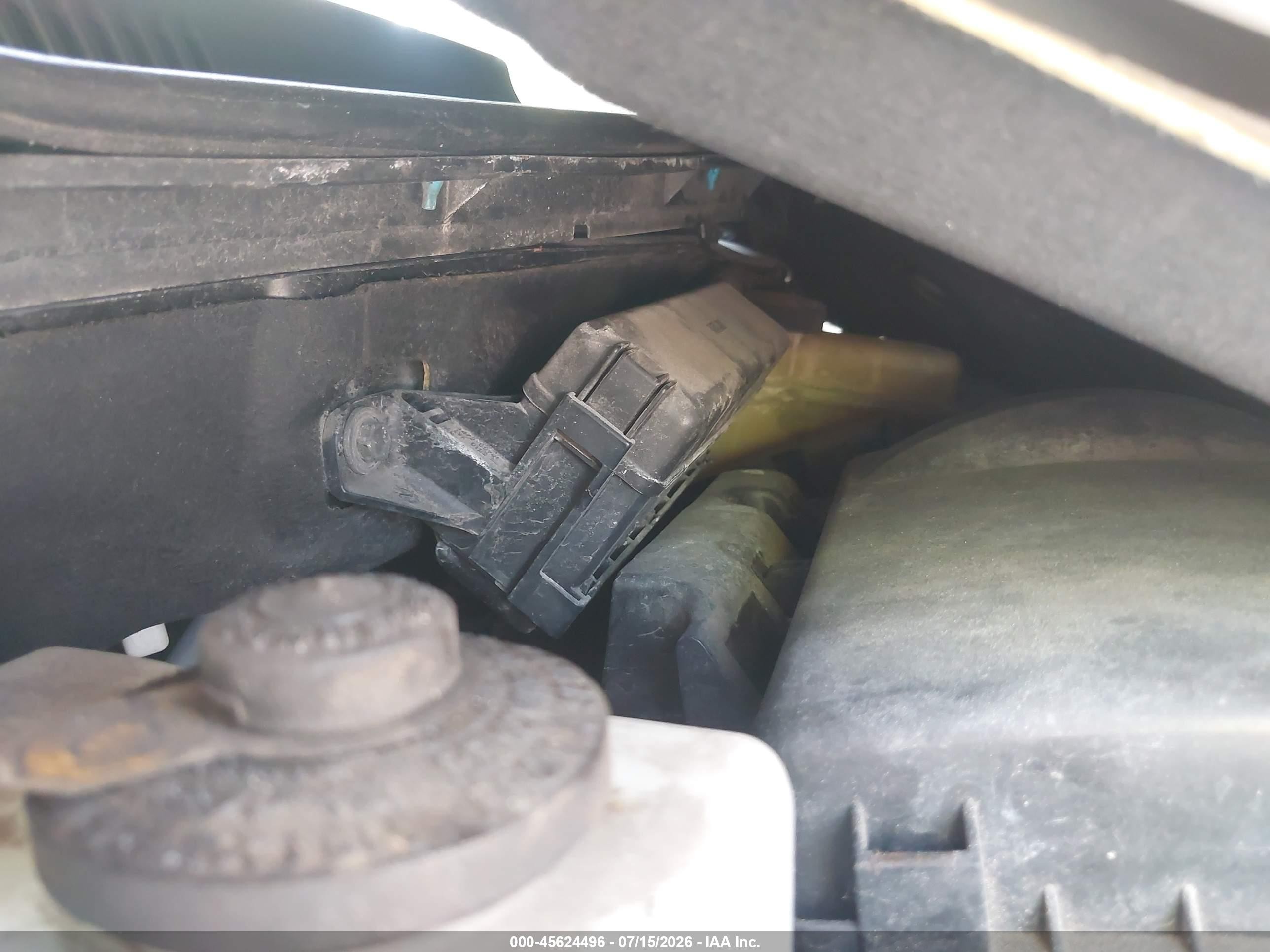 2009 Toyota Prius   Белый vin: JTDKB20U693516733