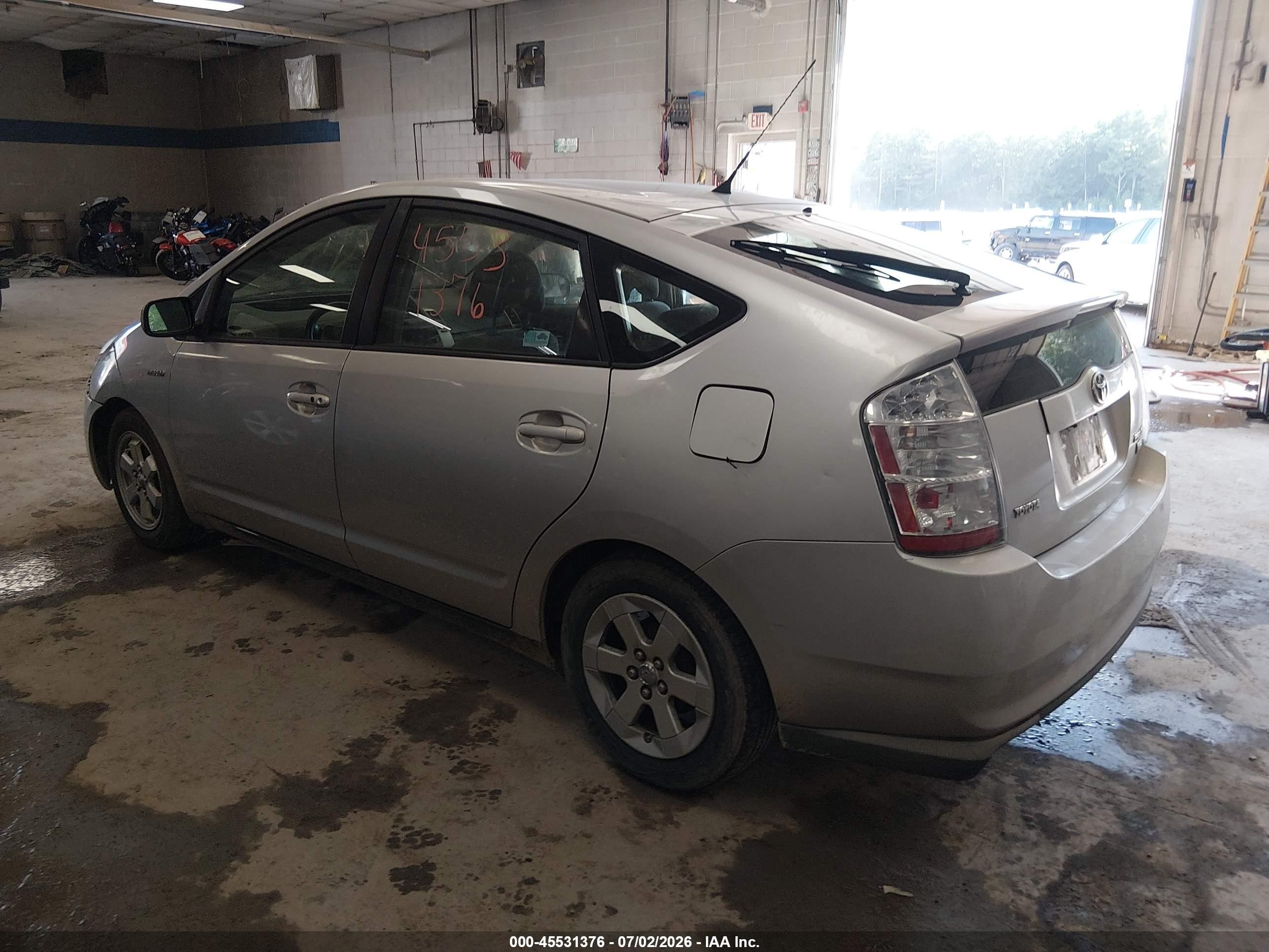 2009 Toyota Prius   Silver vin: JTDKB20U693521351